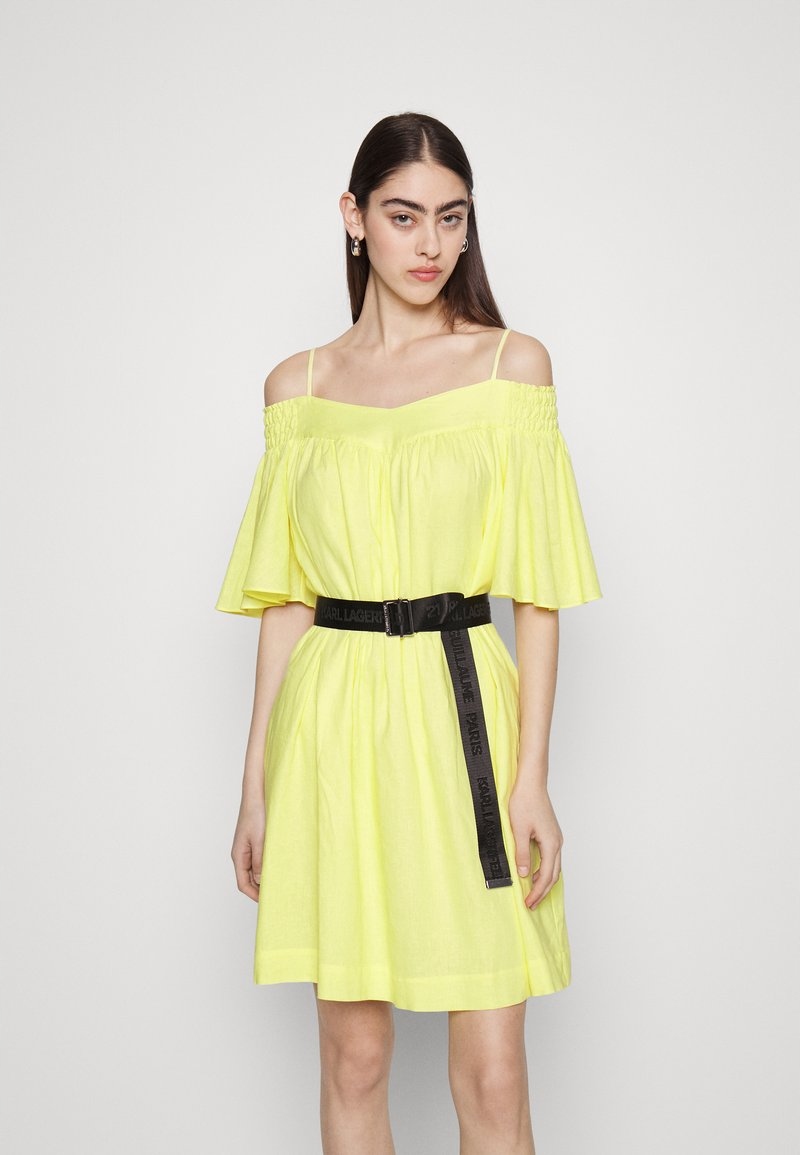 Šaty s páskem Karl Lagerfeld 40