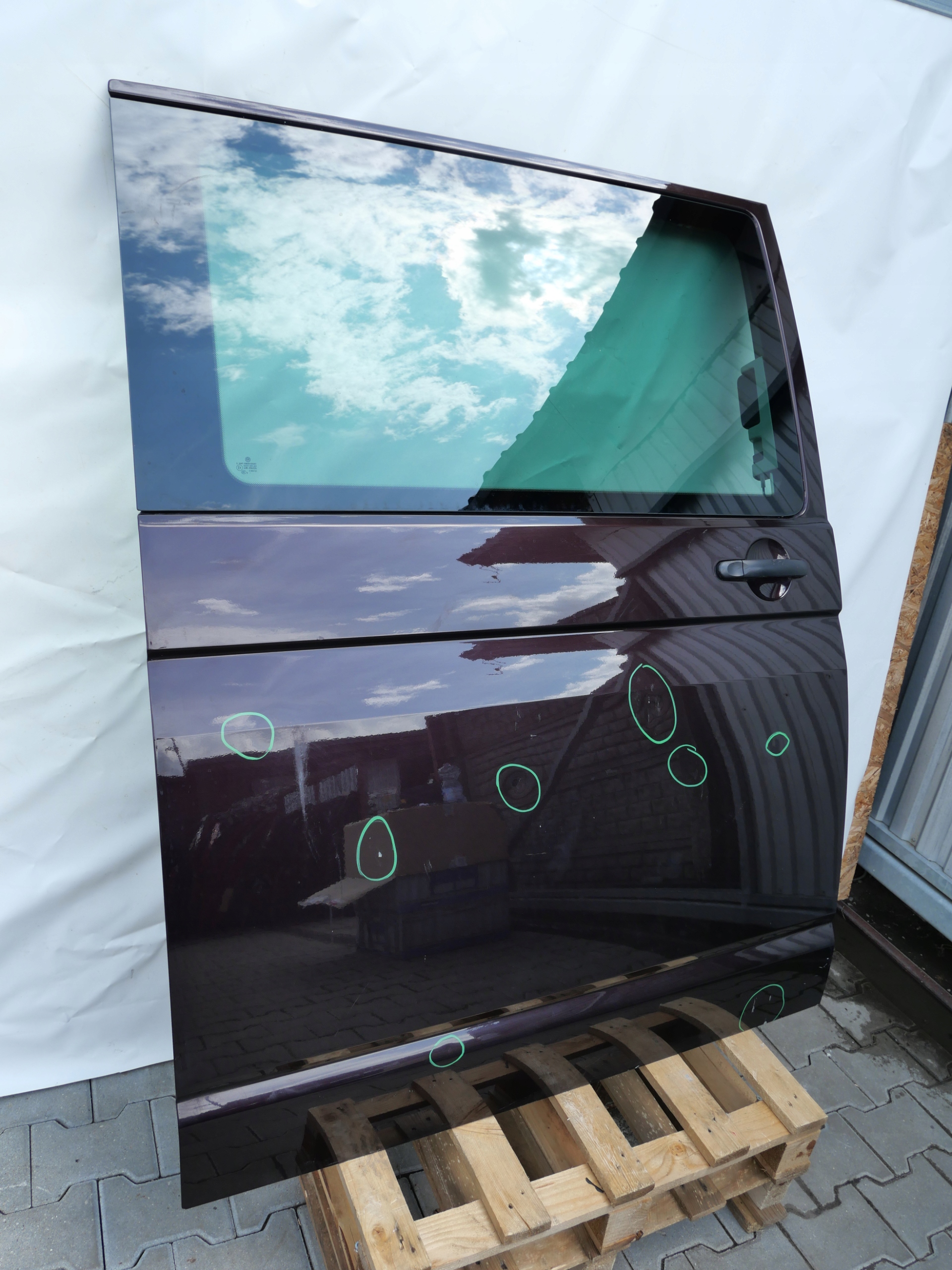 VW T6 door sliding right