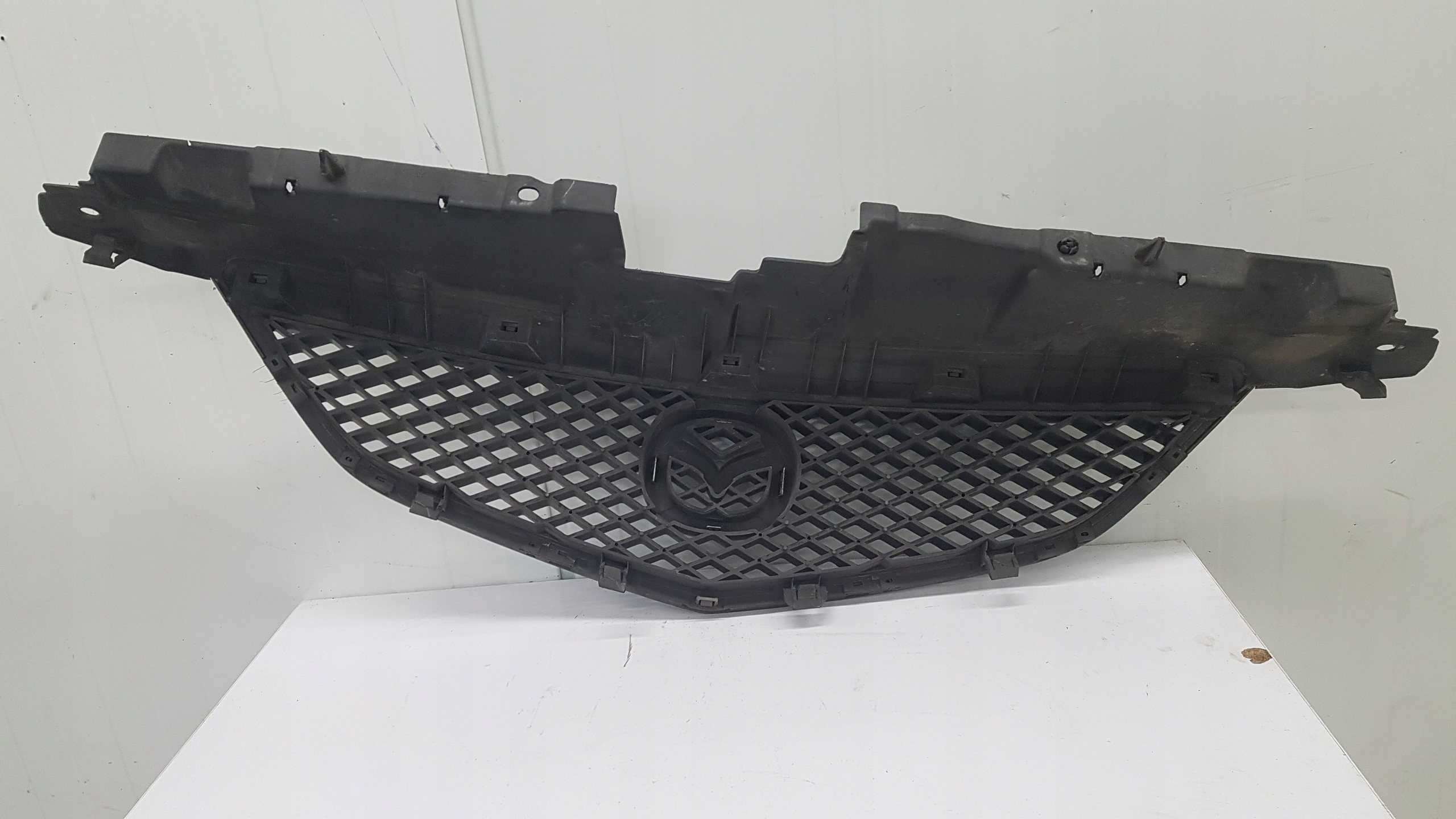 Grill Grill MAZDA MPV LD4750712