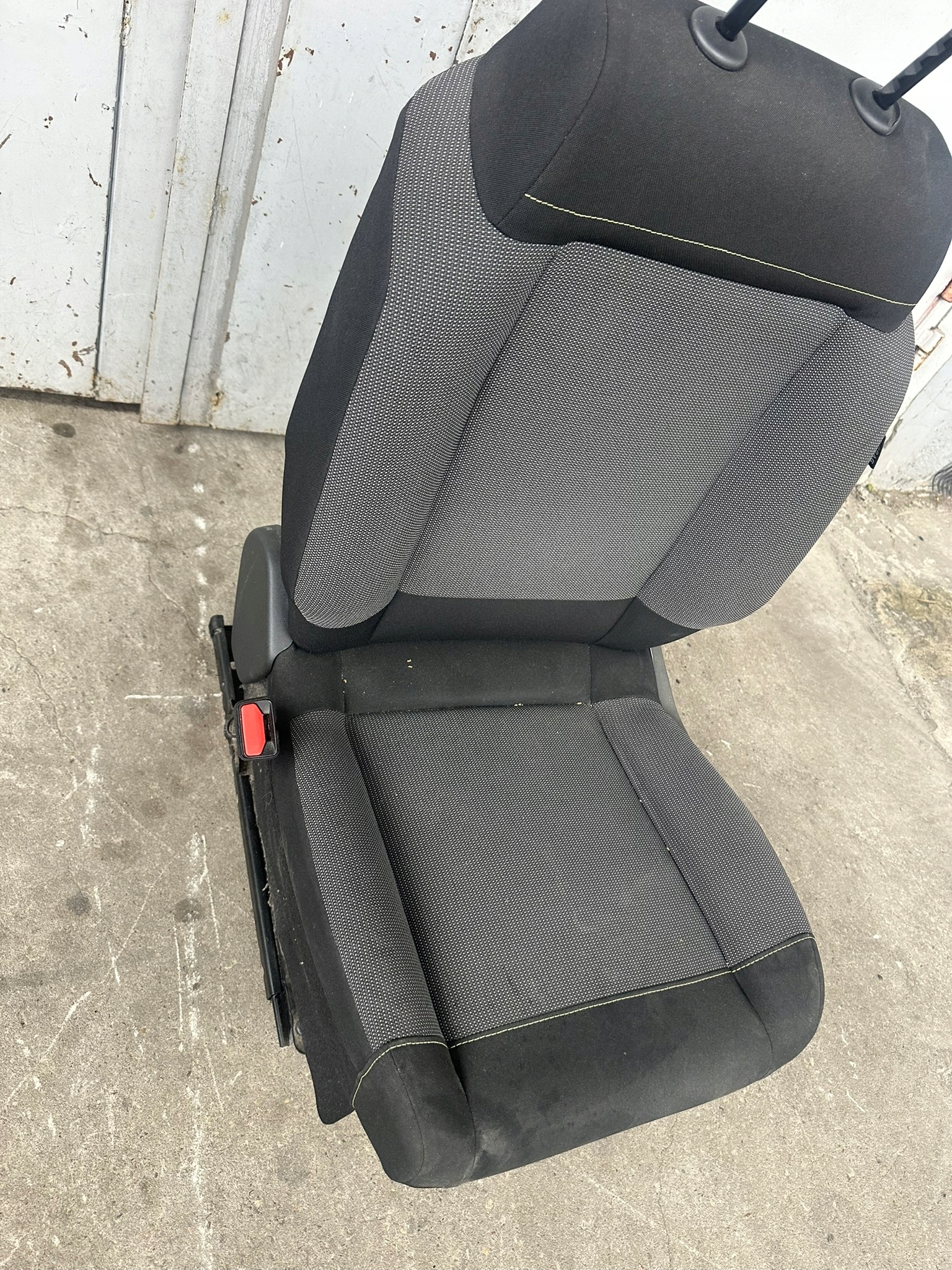 CITROEN C3 III Sitz links KIEROWCA EUROPA