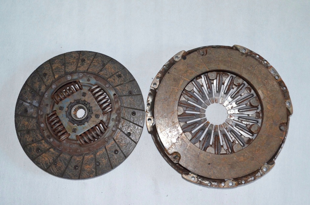 Docisk + tarcza Kia Ceed Hyundai i30 1.4 CRDI D4FC Producent części Kia OE