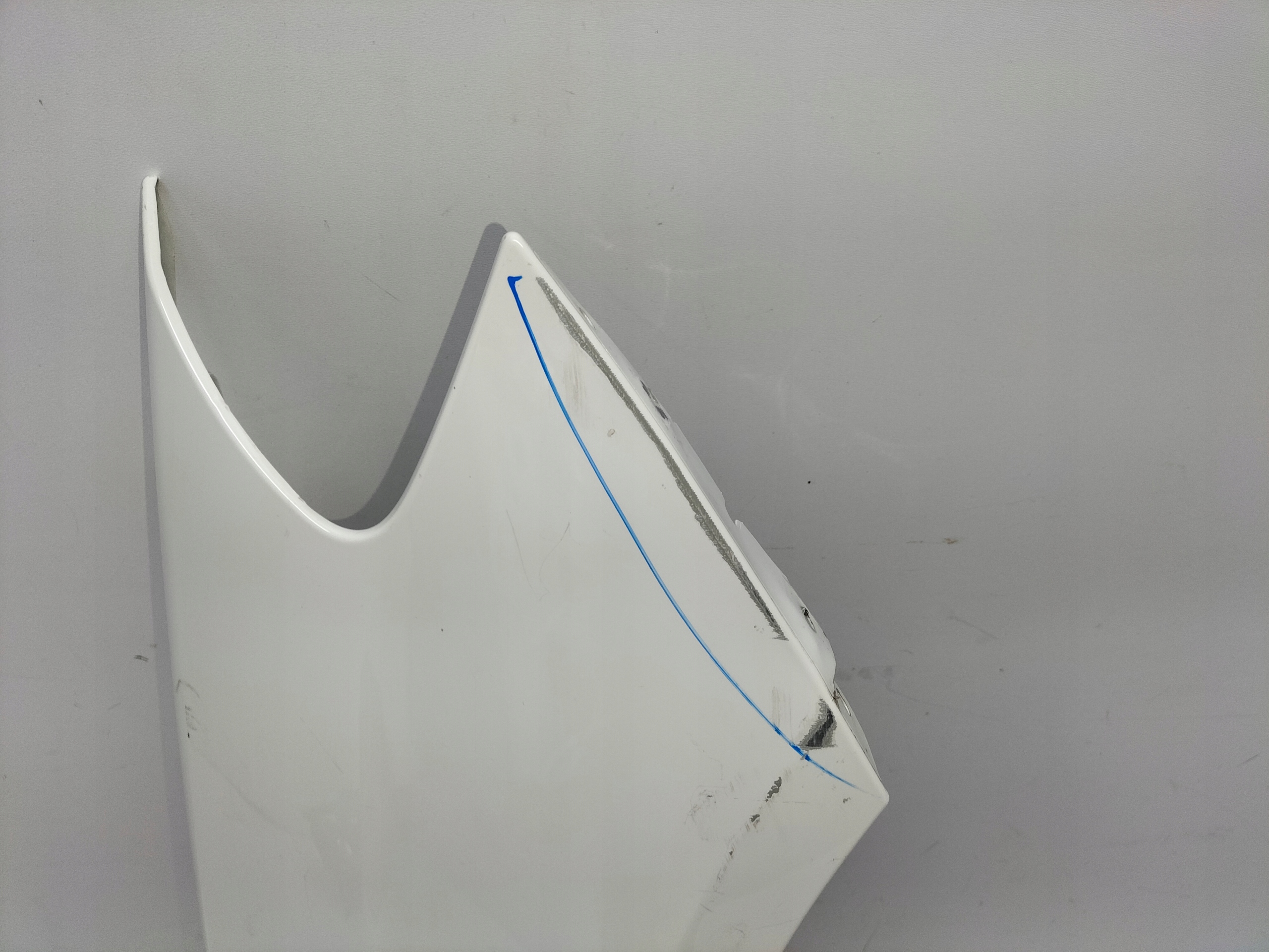 fender front front right MERCEDES B KLASA W246 11