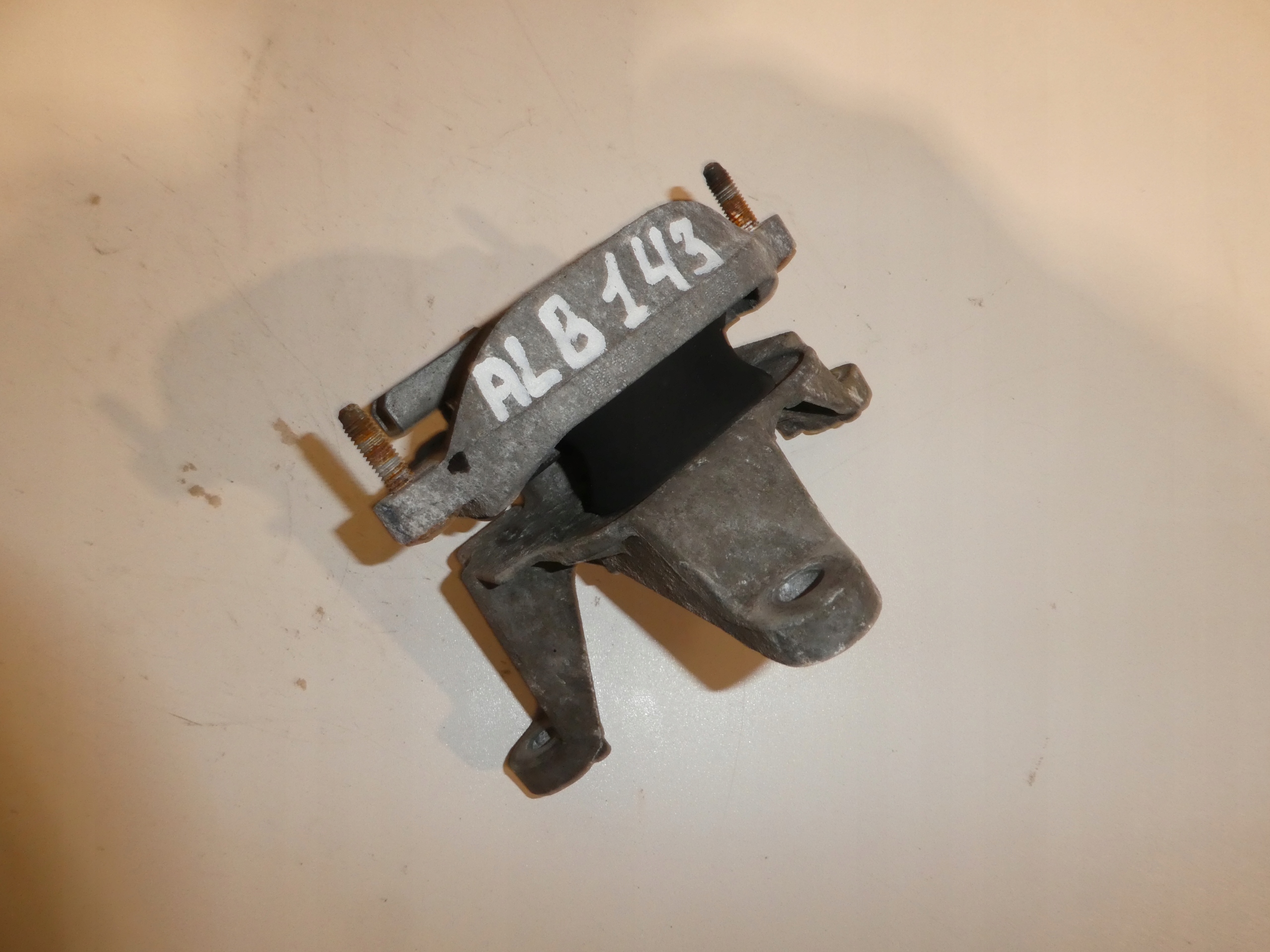holder gearbox mounting AUDI A4 A5 8K0399115R