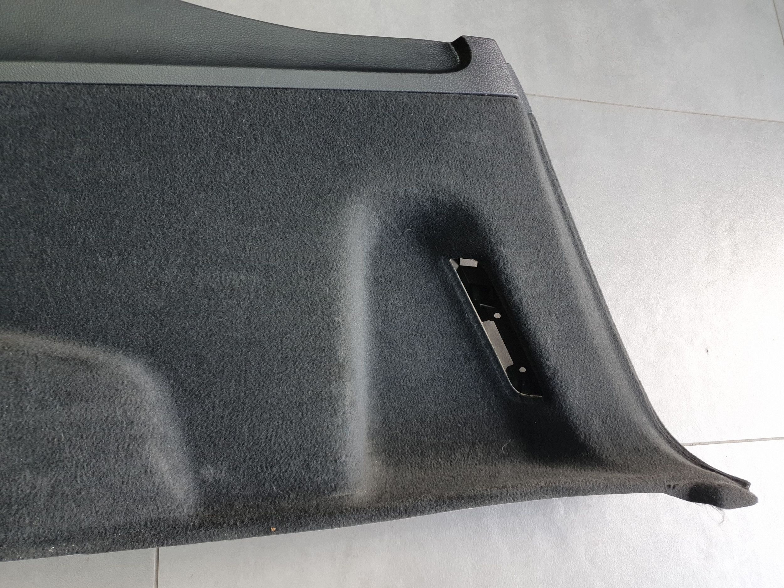 Audi Q7 4M boot upholstery right rear part 4M0863880C