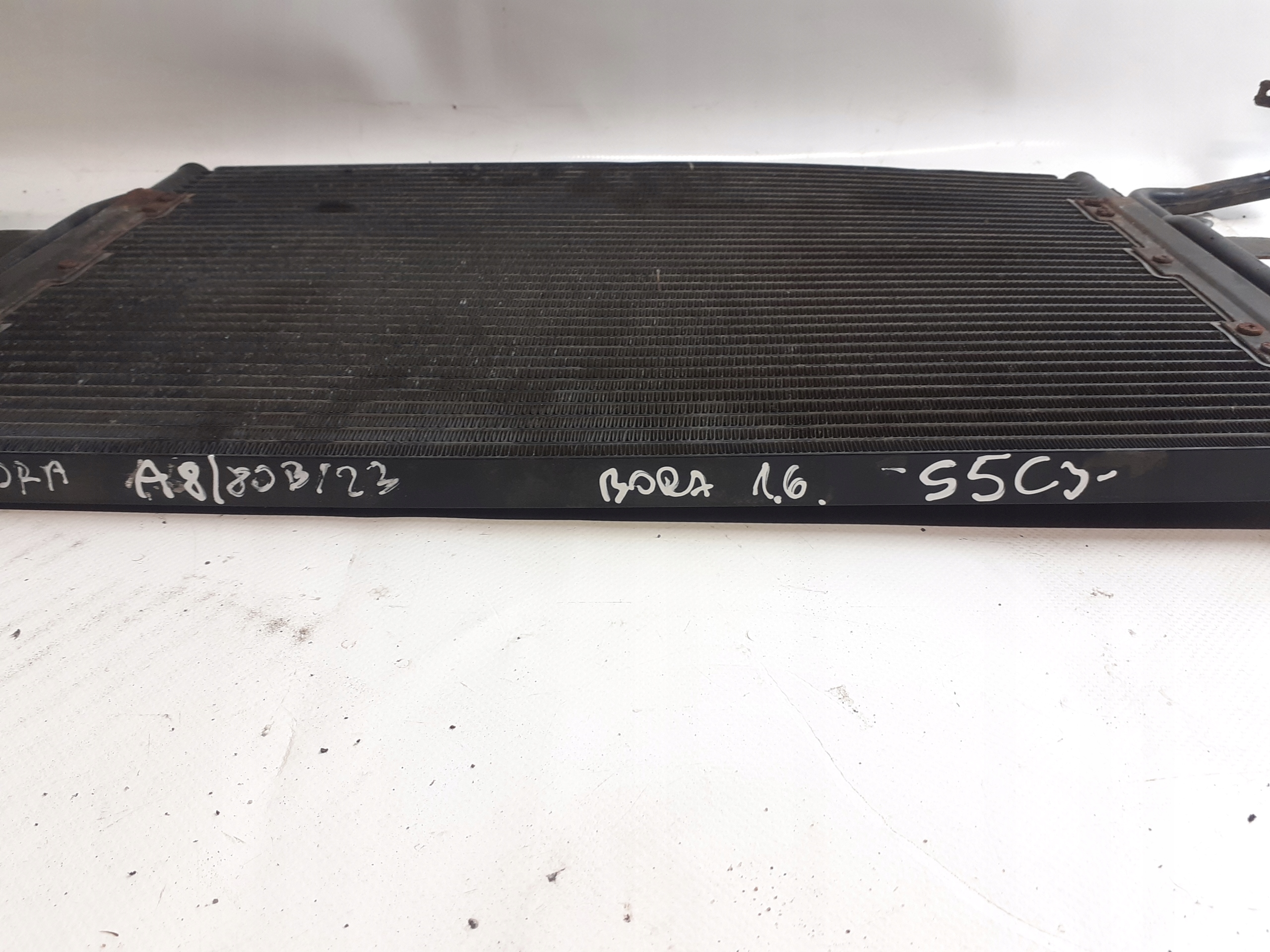 VW Bora 1.6 B air conditioning radiator