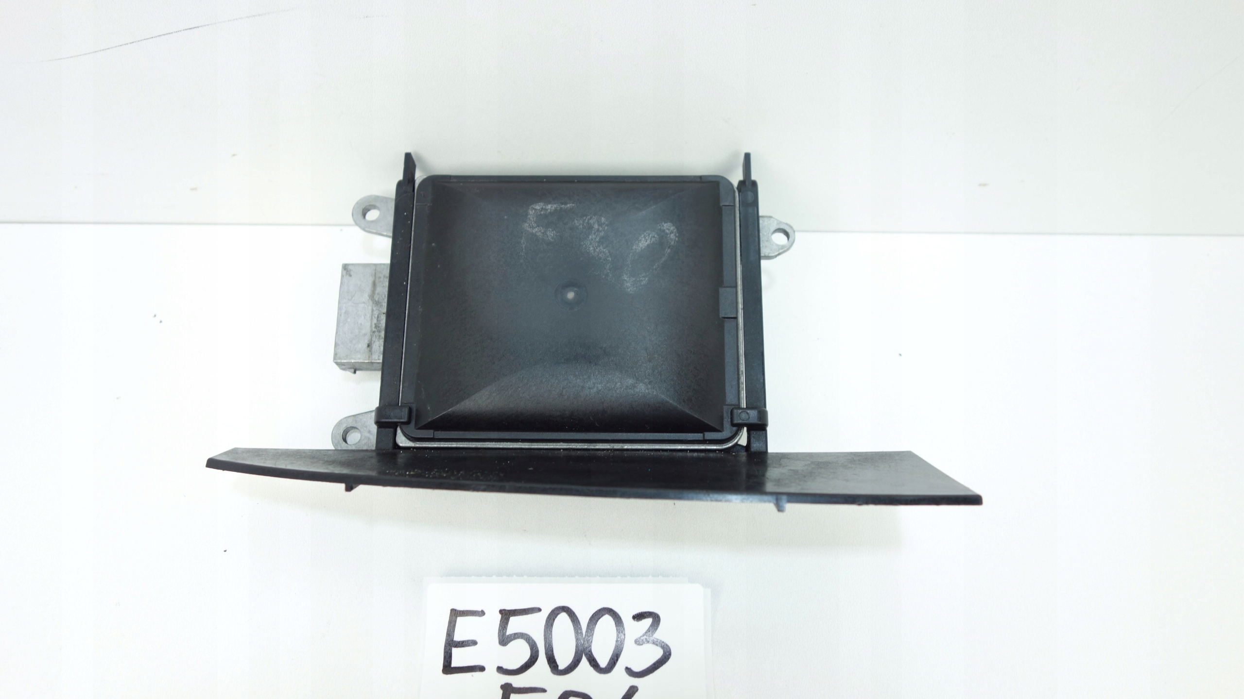 Sensor RADAR SENSOR DISTRONIC BMW 4 F32 F33 6873346