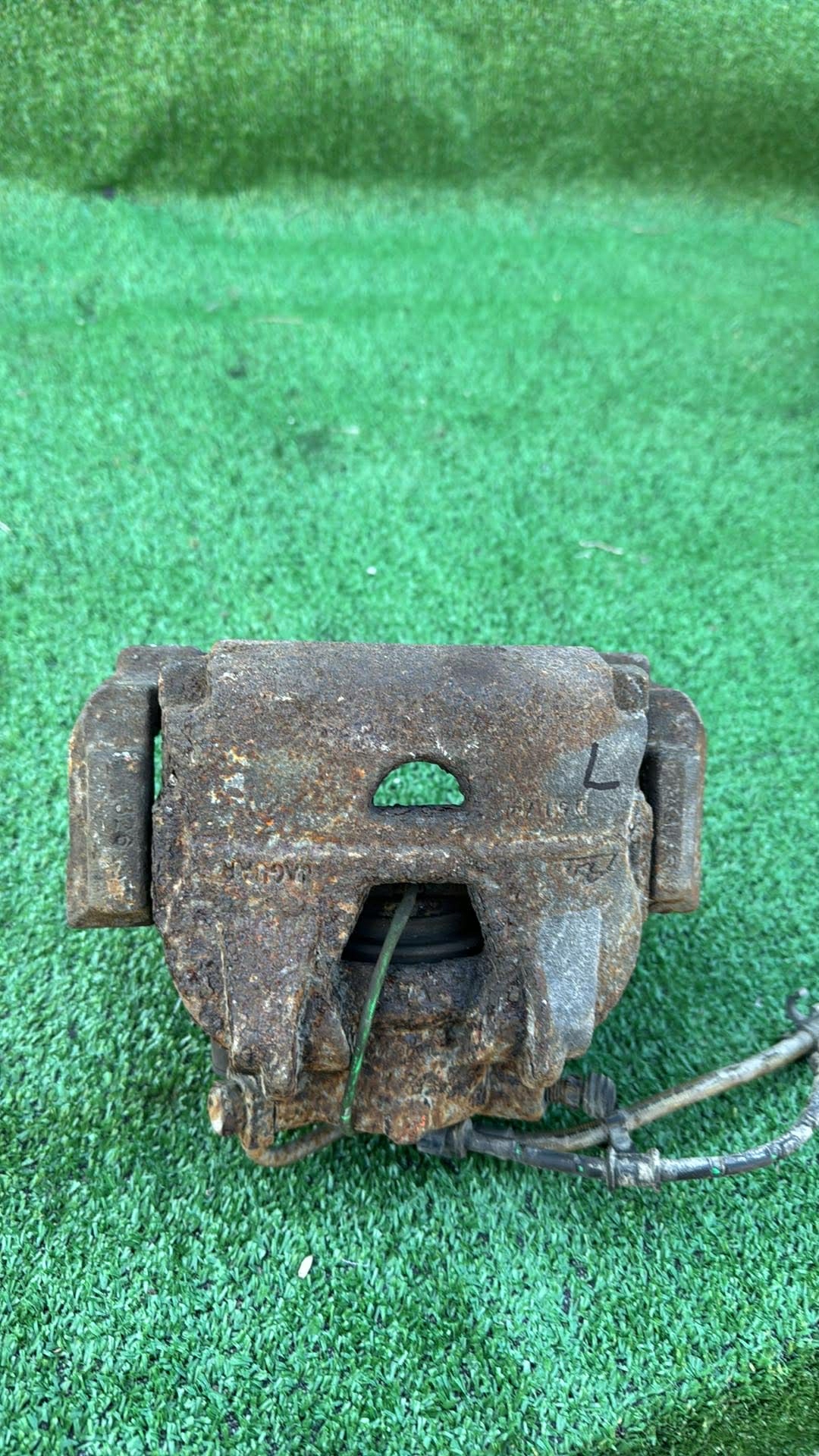 caliper brake left front front JAGUAR XF 2.2 D LIFT