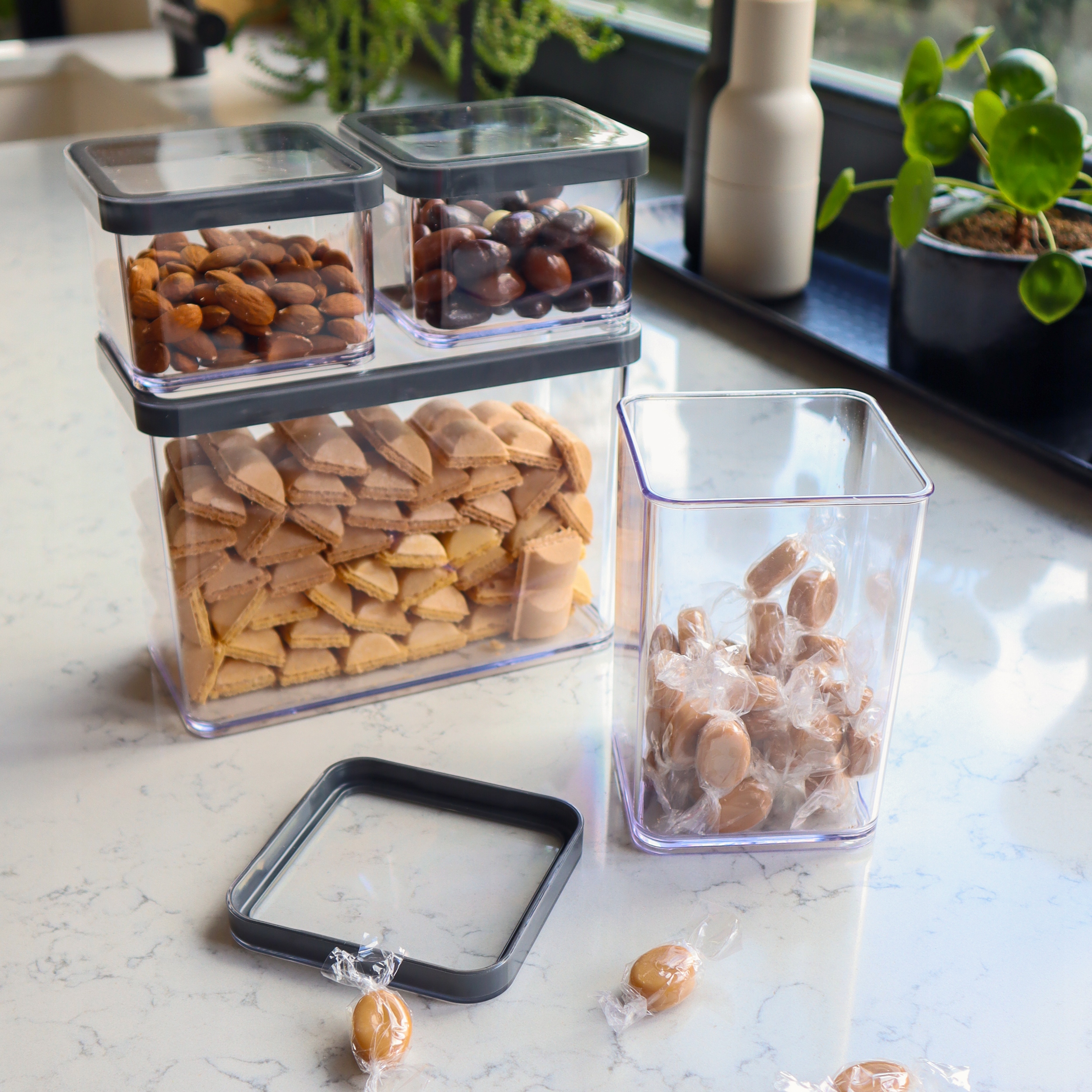 ROTHO POJEMNIK NA ŻYWNOŚĆ ARTYKUŁY SYPKIE ORGANIZER 2,1L GRAFIT LOFT Cechy dodatkowe możliwość mycia w zmywarce