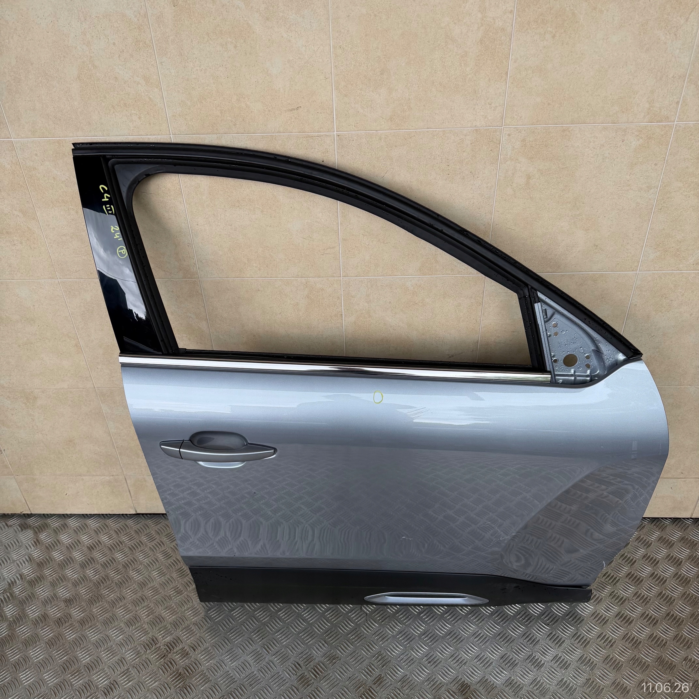 door complete front right CITROEN C4 III 2024 ROK