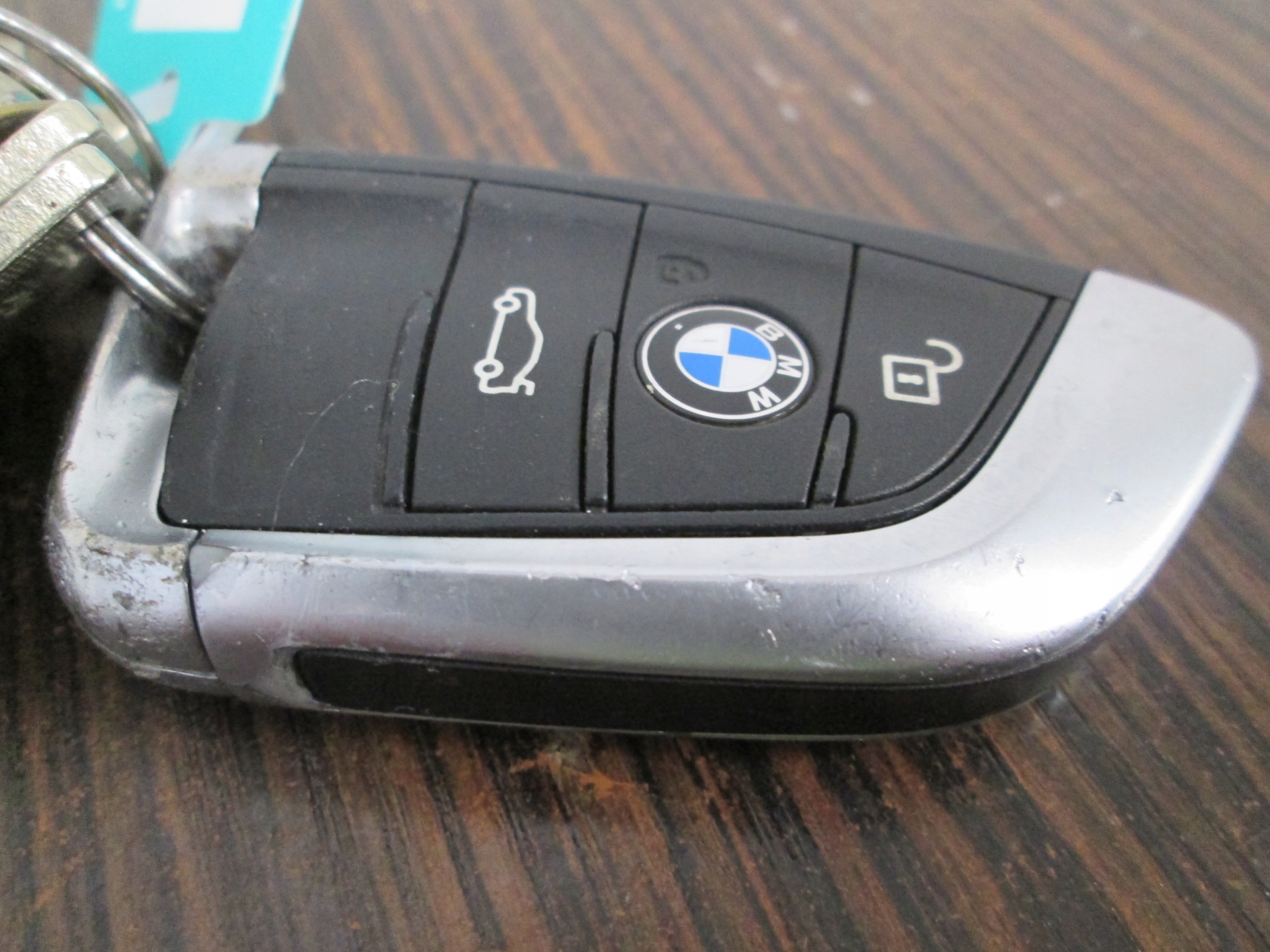 BMW X5 F15 KLUCZYKI KLUCZYK KOMPLET PILOT Producent części BMW OE