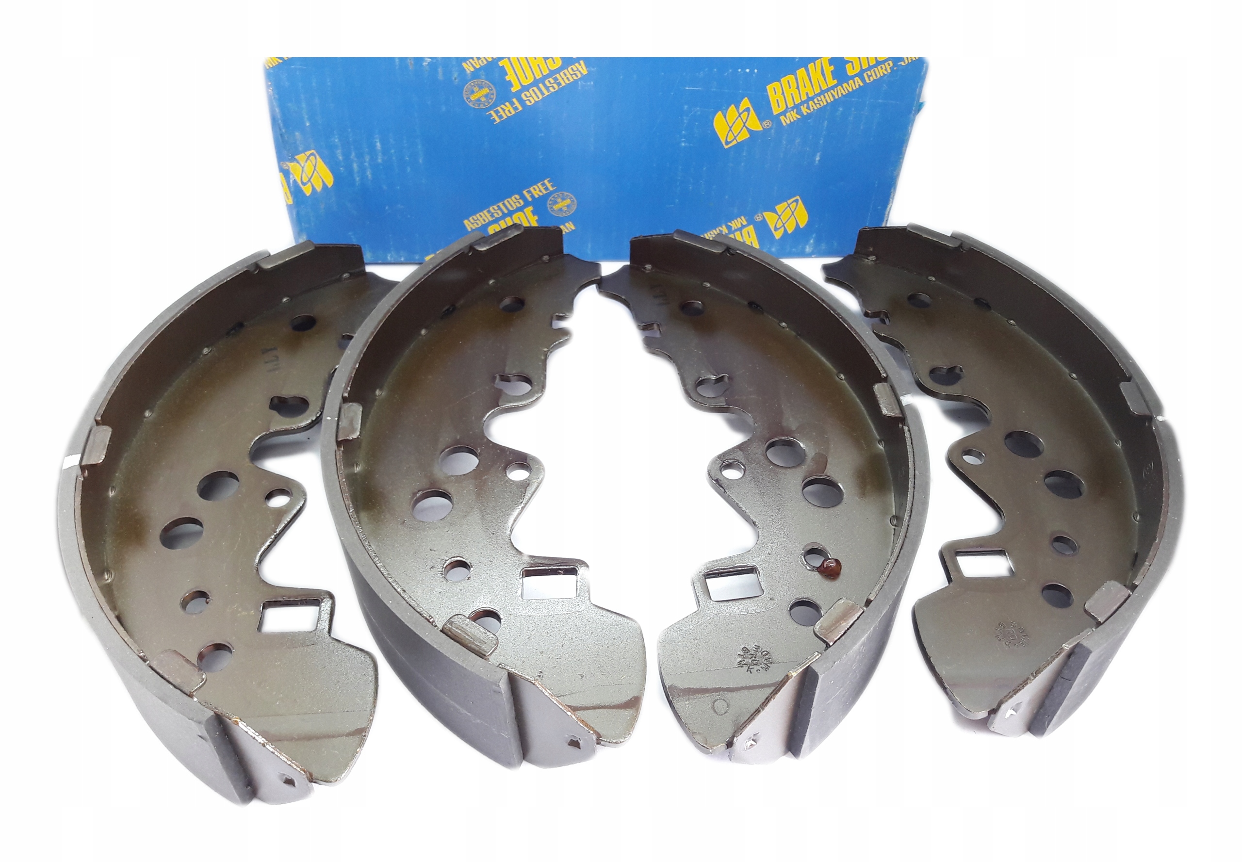 BS-5431 - ЗАДНИЕ ТОРМОЗНЫЕ КОЛОДКИ ДЛЯ MAZDA E-SERIE SR2 1988-2003