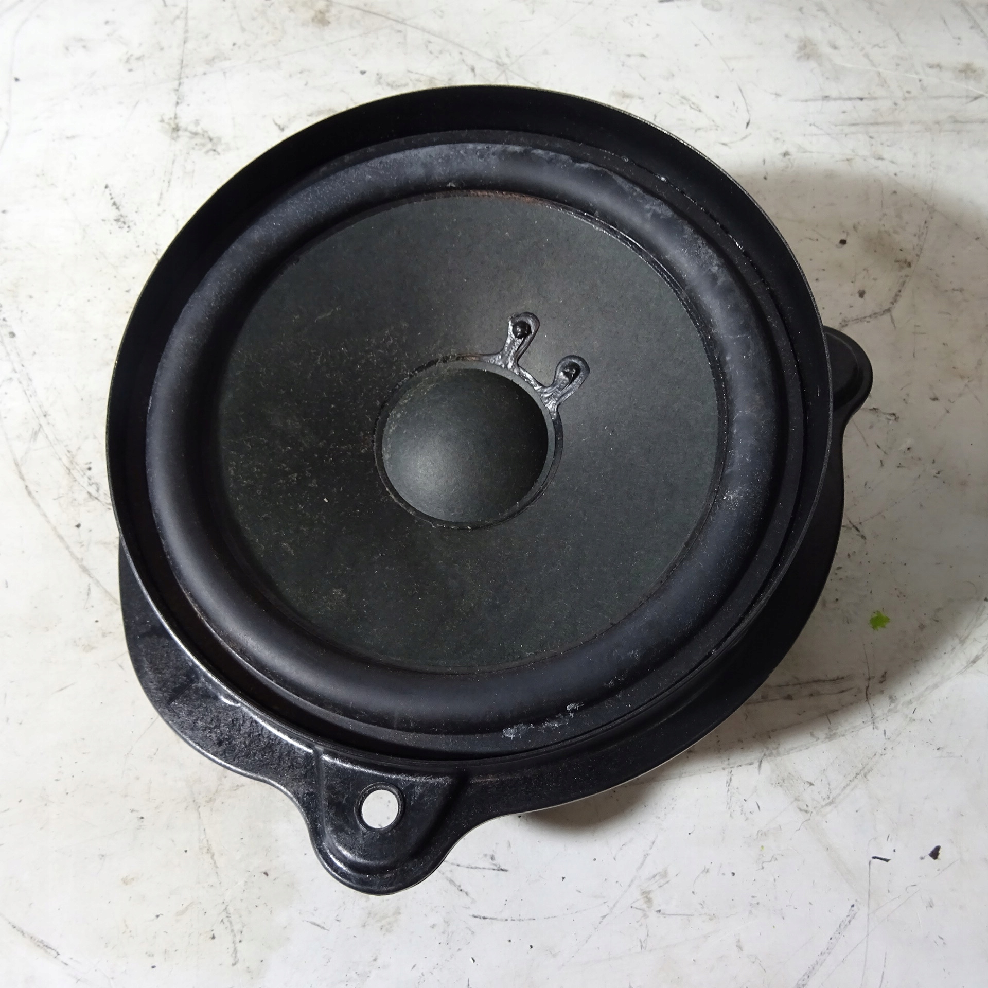 MERCEDES CLS speaker door front left A2198200402