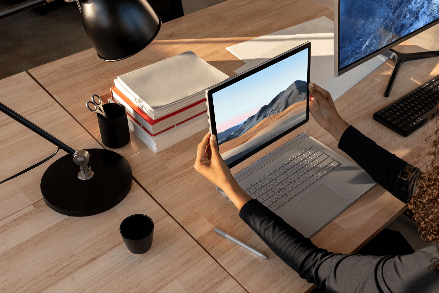 Laptop 3w1 Microsoft Surface Book 2 15&quot; | Intel i7 8 gen | 16GB | 1000 GB Rozdzielczość (px) Inna
