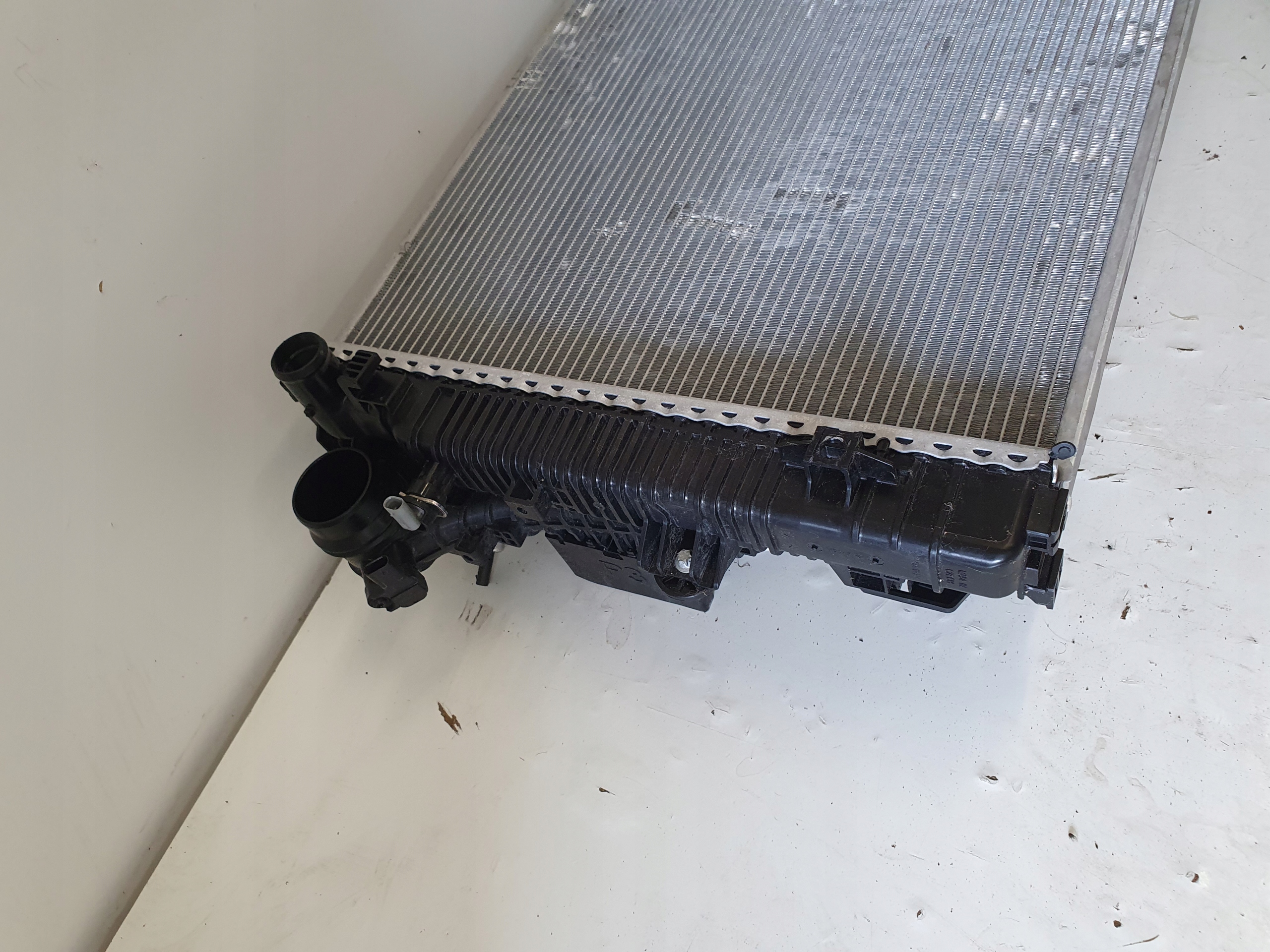 OPEL INSIGNIA B LIFT radiator 2.0 TB