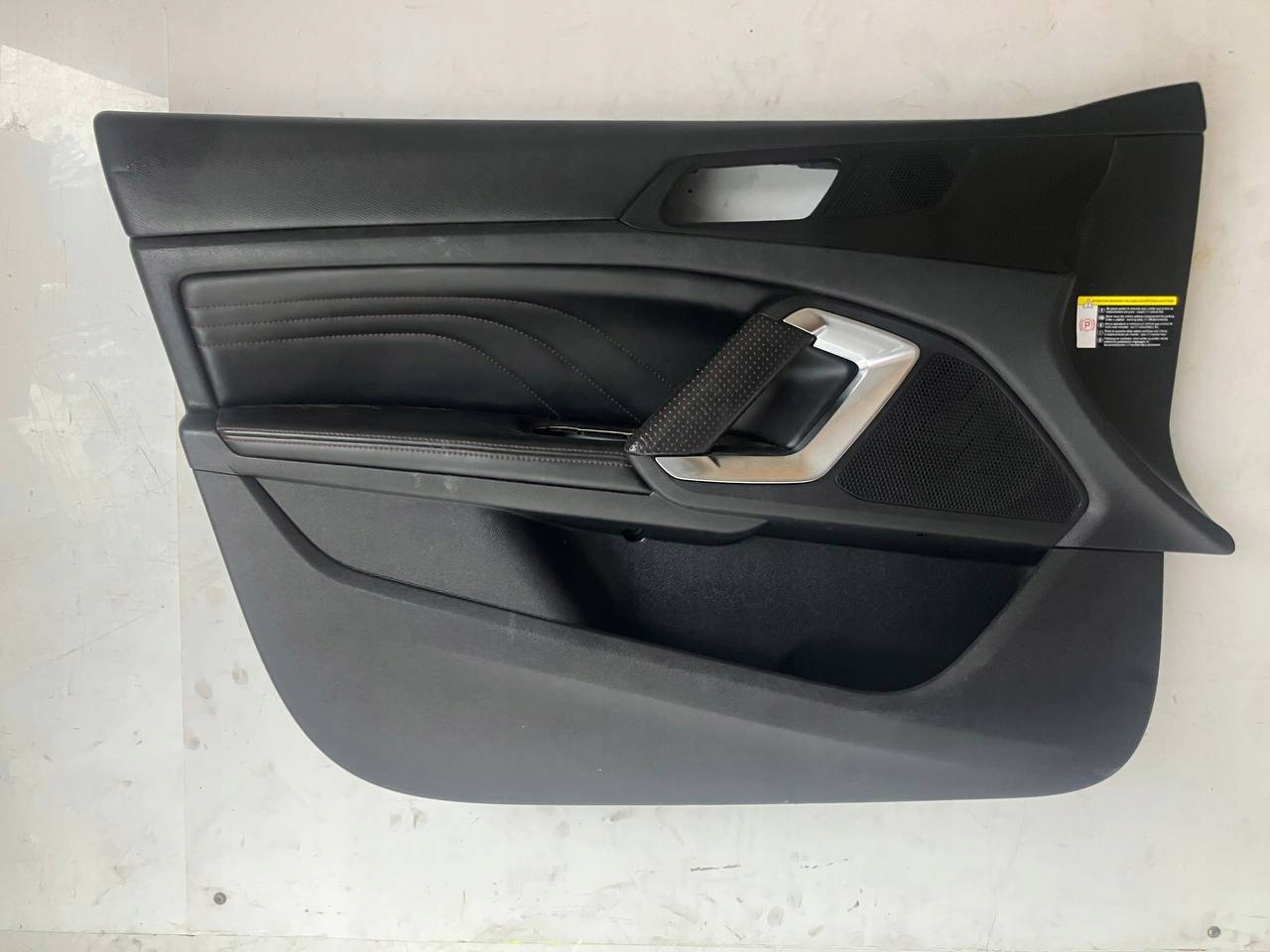 side door left front PEUGEOT 308 T9 HB GT leather red NITKA #26