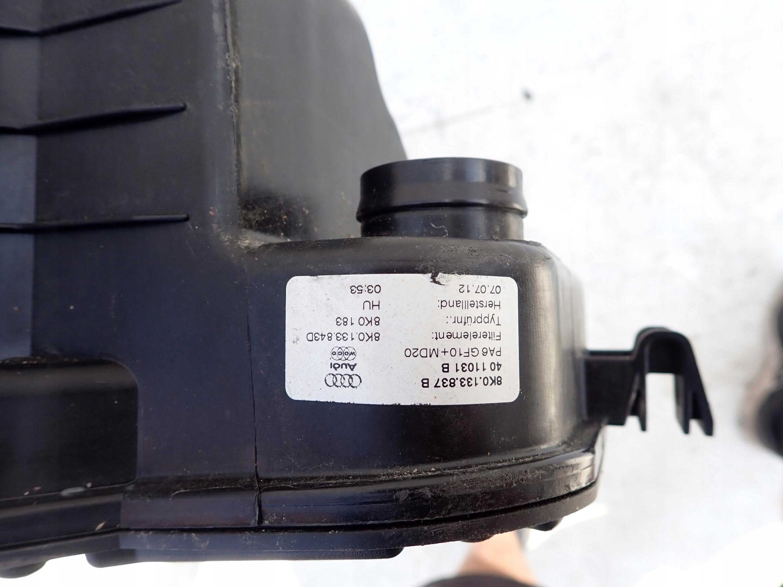 AUDI A4 B8 8K filter vzduchový