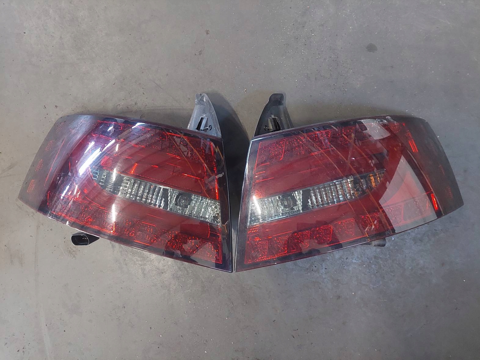 complete rear part AUDI A6 C6 LZ7R trunk door boot bumper rear part lights