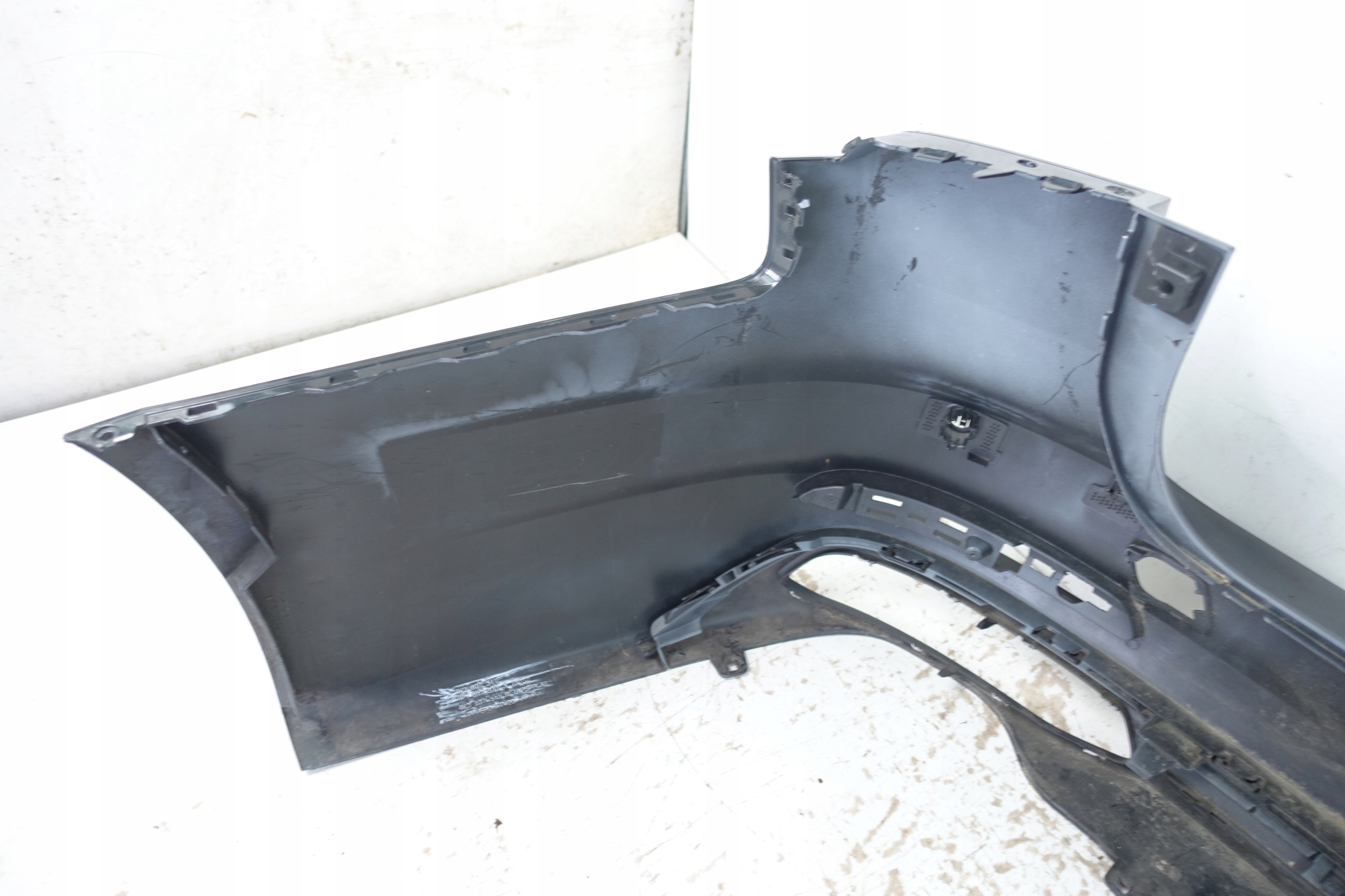 AUDI A6 C8 KOMBI 2018- bumper rear part rear 4K9807511