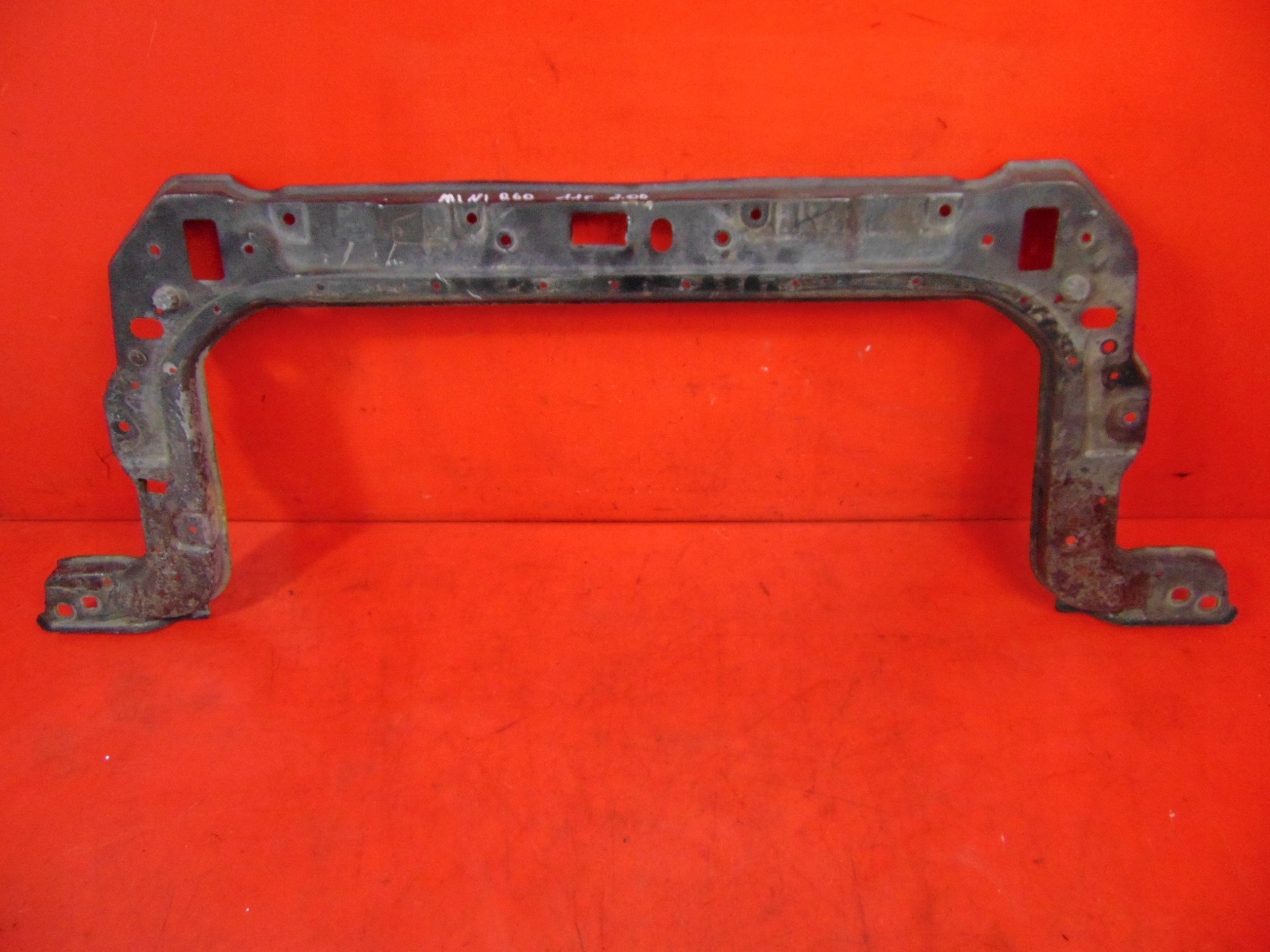 MINI Countryman R60 support panel for radiators upper sider front