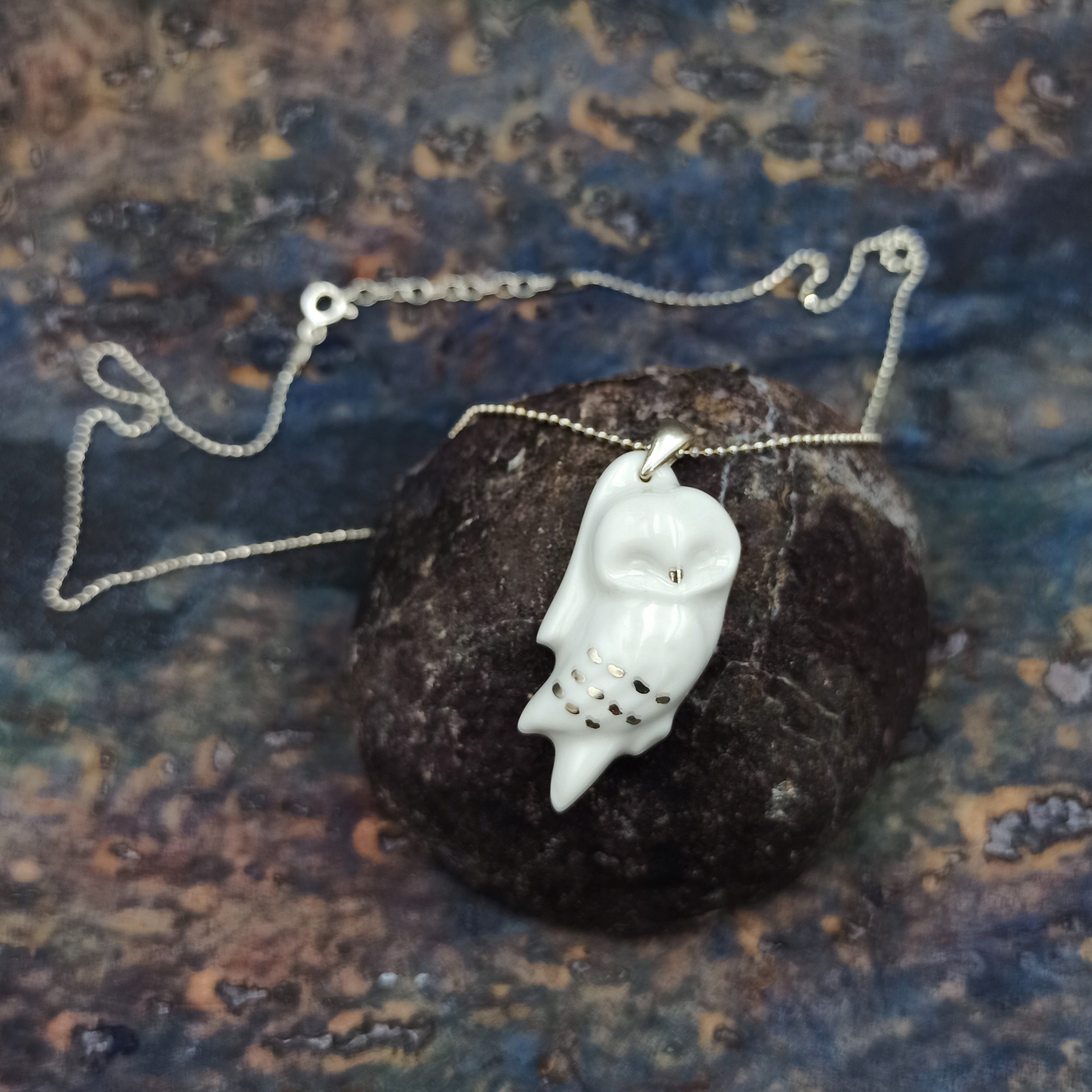 Stříbrná sova, porcelán Ag925, kolekce Lesní zvířátka od Slavic Porcelain