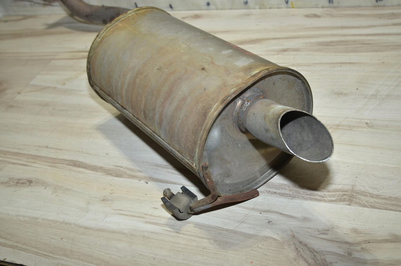 Tlumik koncowy 1.5 DCi Nissan Note II E12 14r