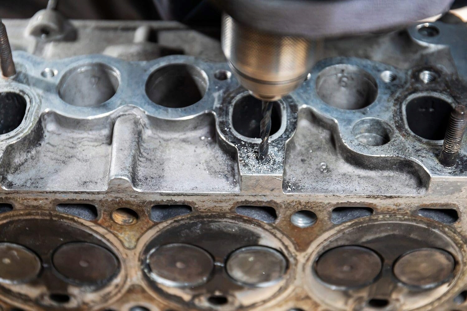 Hazet Wykrętaki do urwanych śrub M4-M18 Premium 840/5 Liczba elementów w zestawie 1