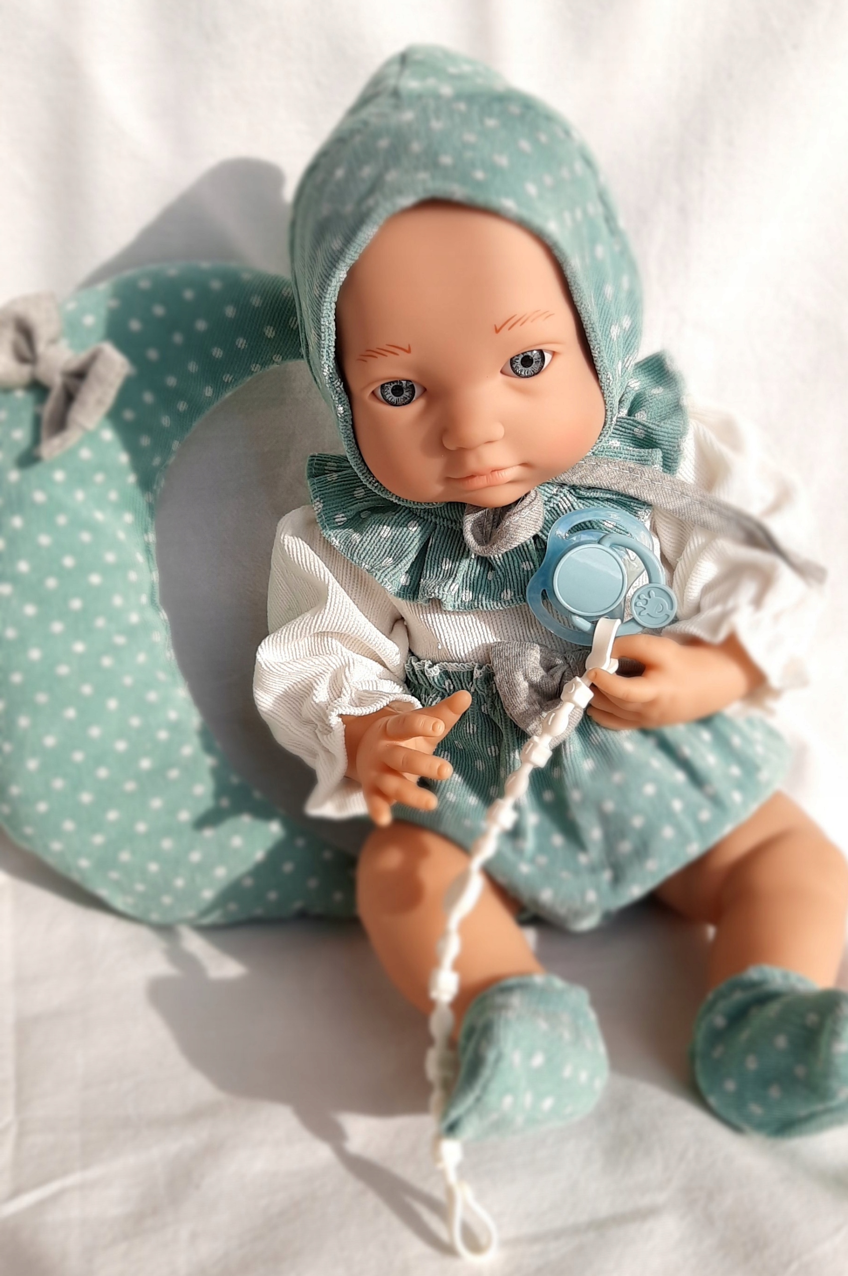 Lalka bobas duża jak żywa z akcesoriami Wiek dziecka 18 m +