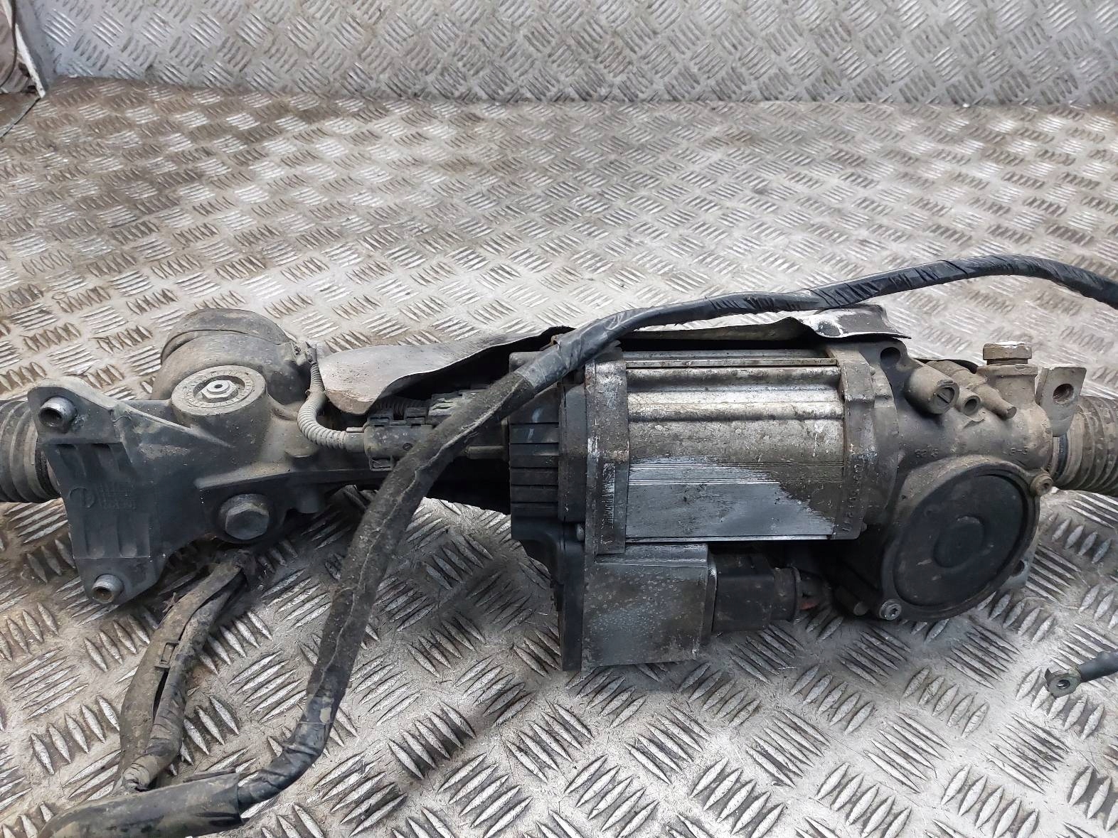 control drag rod servo steering OCTAVIA II 2.0 TDI 1K1423051CH