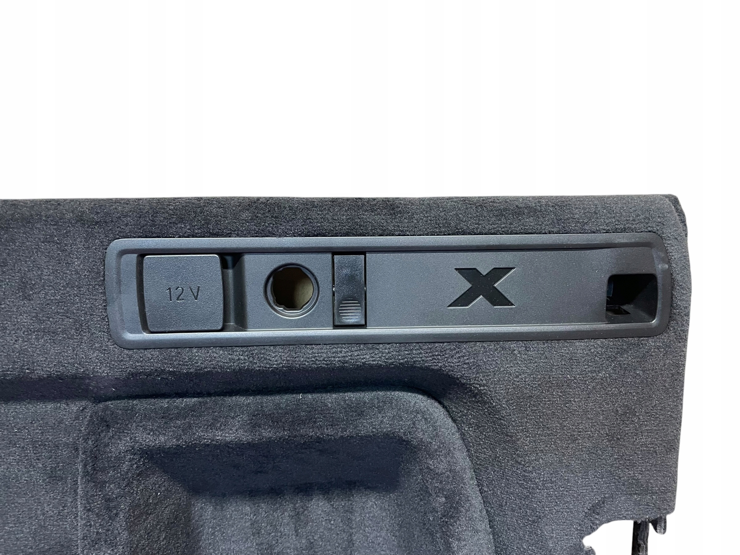 side upholstery boot right rear part BMW X5 G05 LCI
