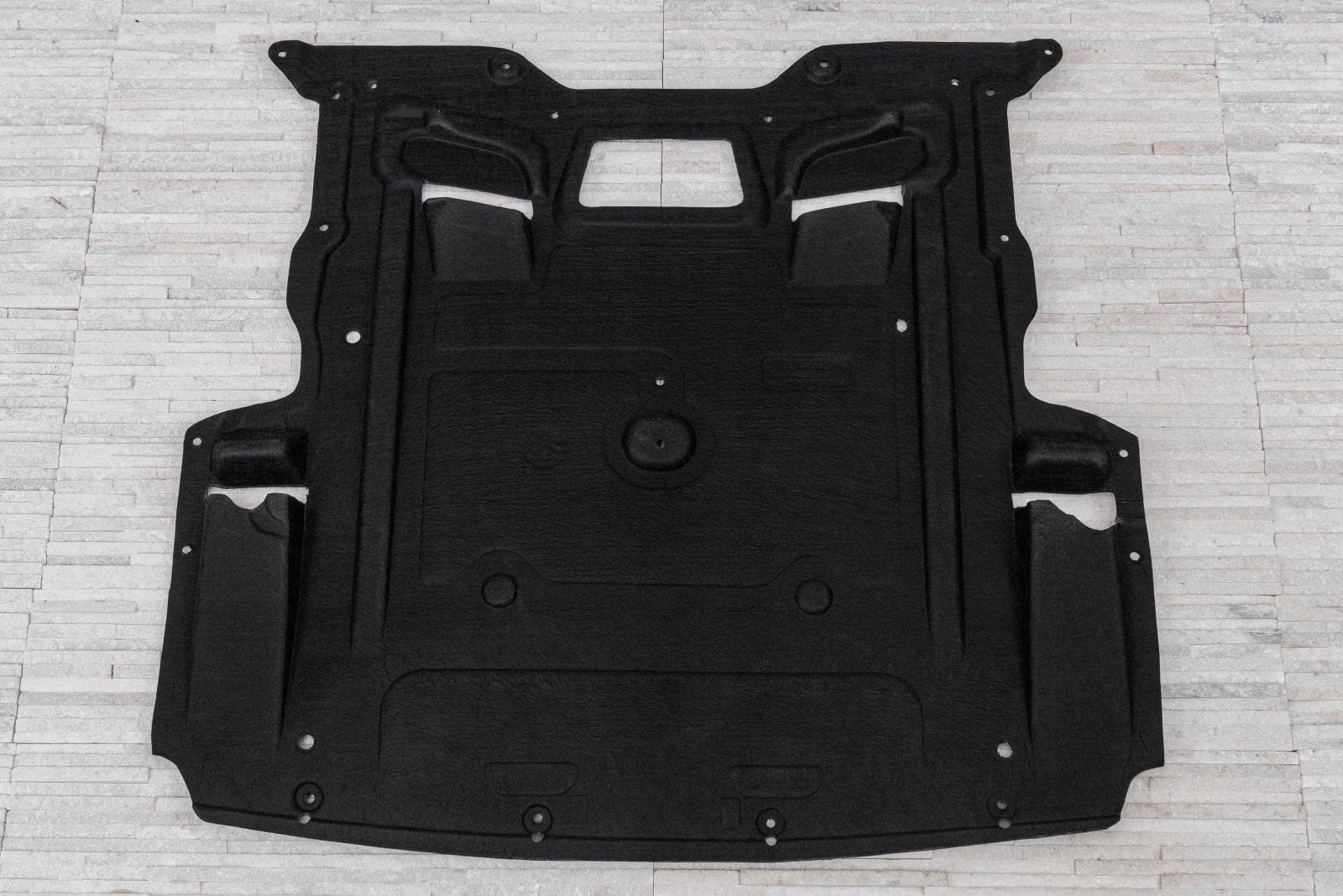 BMW SERIA 5 F10 2009-2017 MATERIAŁOWA OSŁONA SILNIKA 51757185113 Numery katalogowe zamienników 7185113