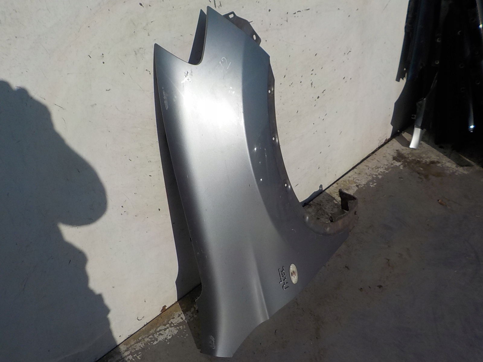 572 NISSAN QASHQAI J10 LIFT fender right front front
