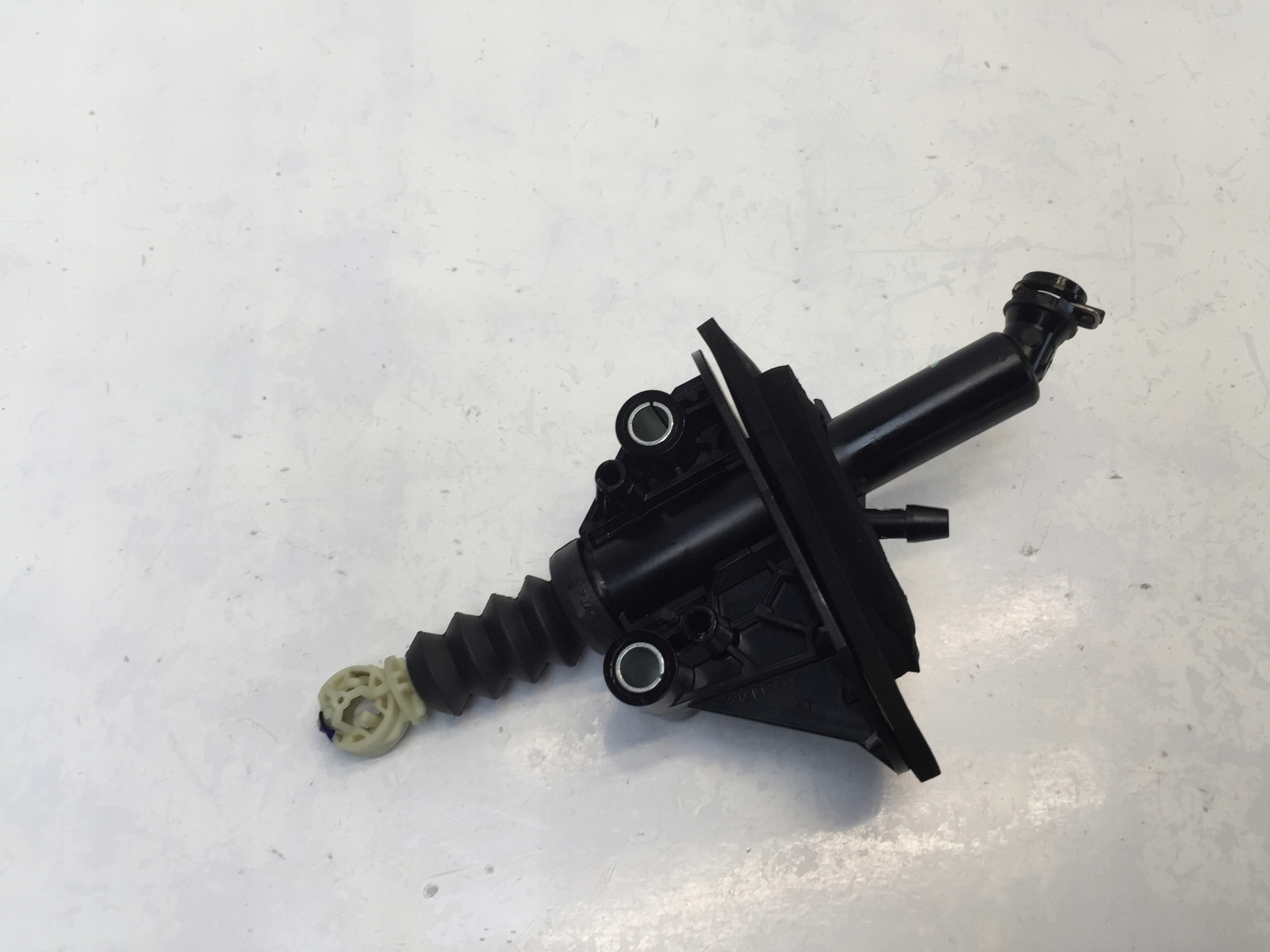 NISSAN QASHQAI III J12 1.3 оснащение 306106UB0A