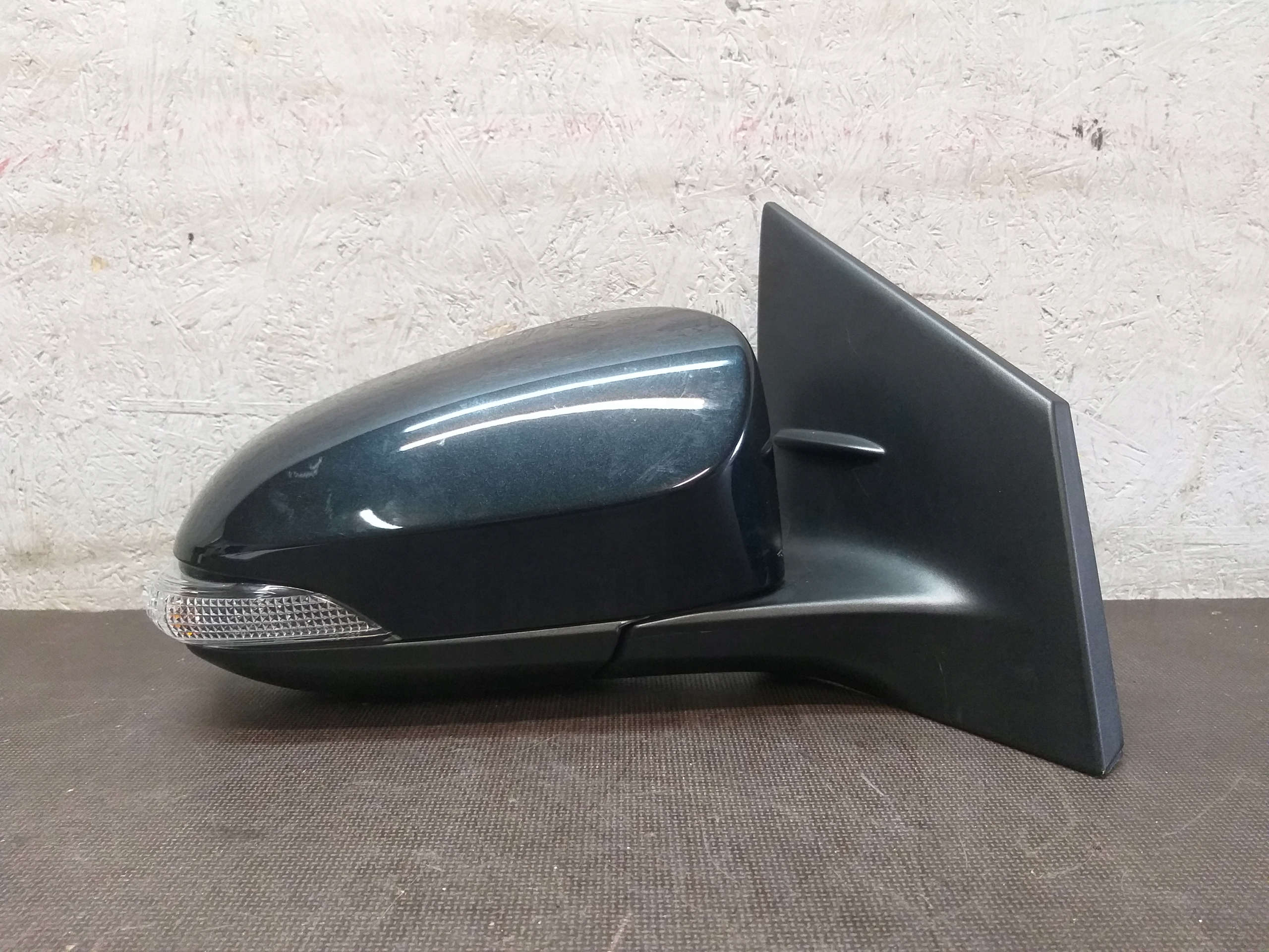 mirror right TOYOTA AURIS II 2 13- 7PIN