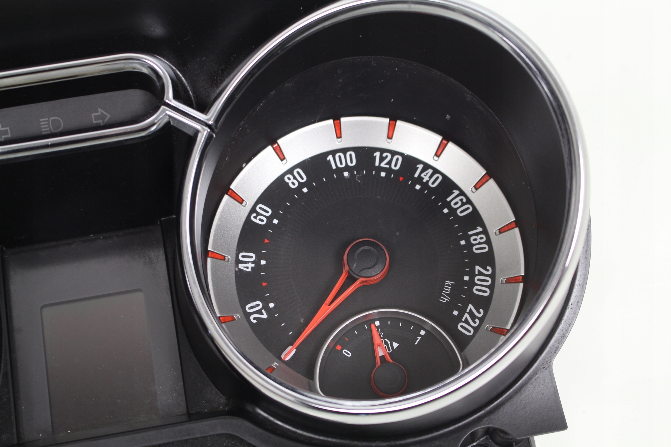 dials 13433293 OPEL ADAM 2013r. 1.4i
