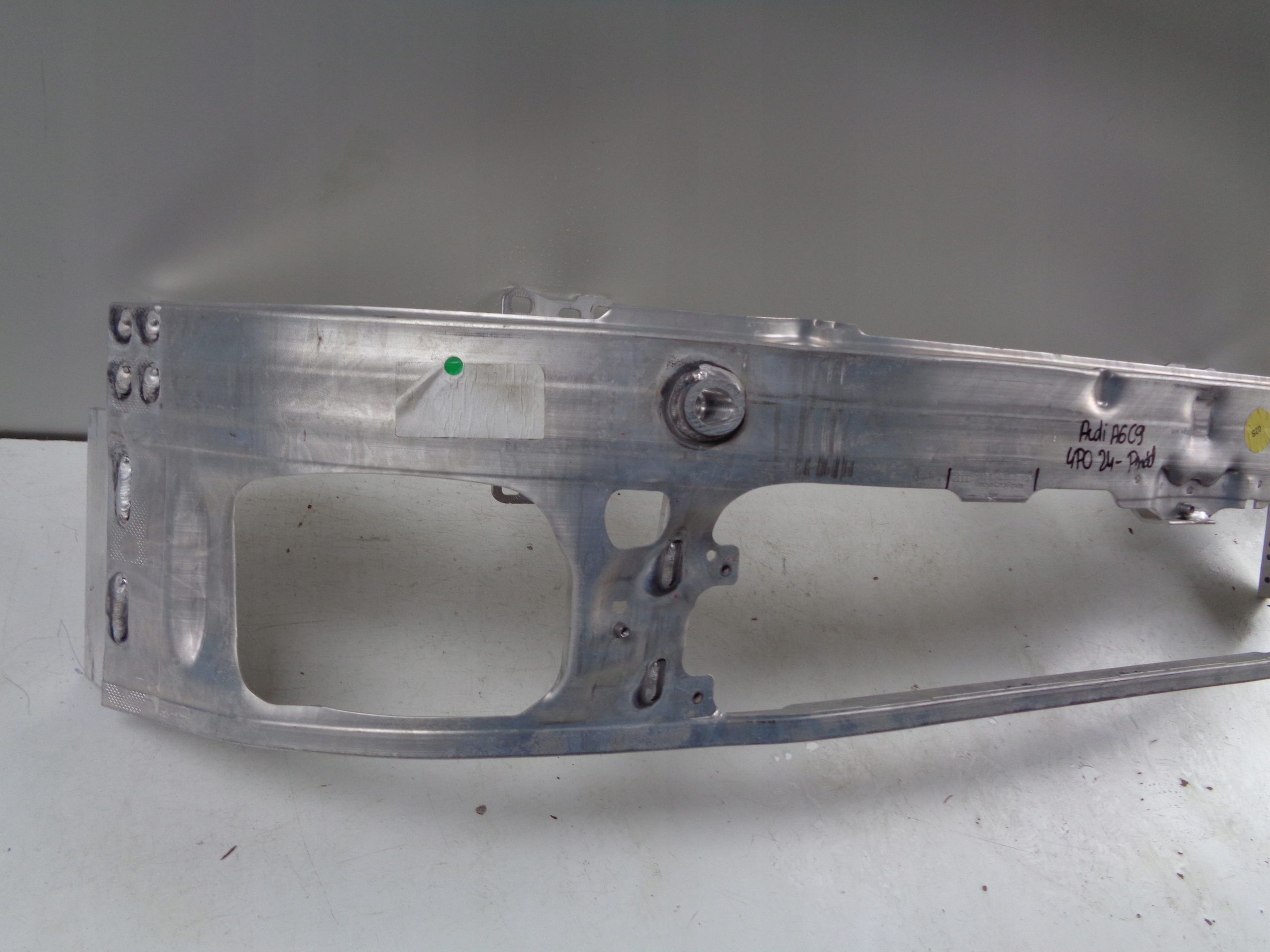 pillar bumper support front AUDI A6 C9 4P 4P0 24