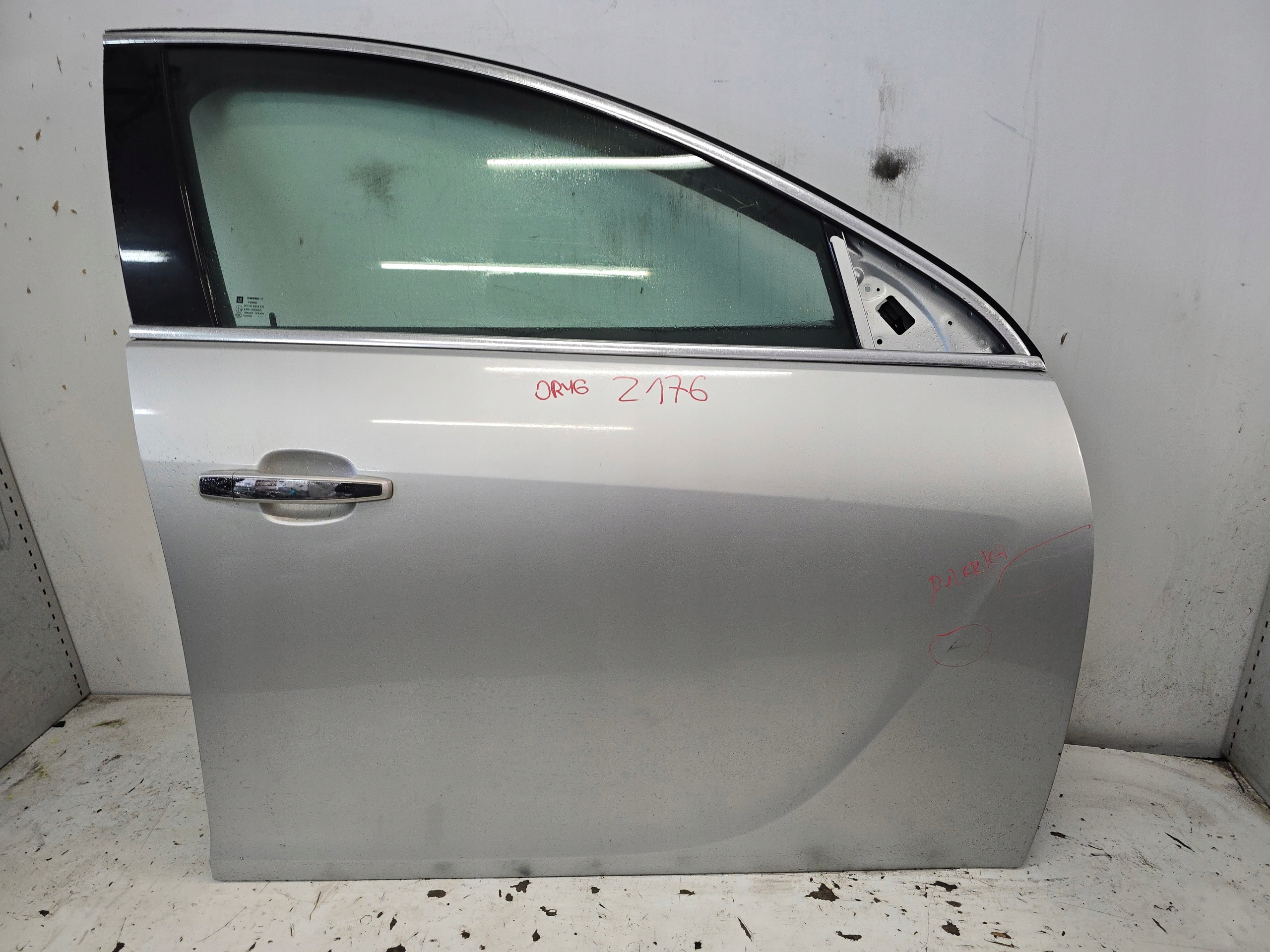 OPEL INSIGNIA A dveře pravý předek pravé přední Z176
