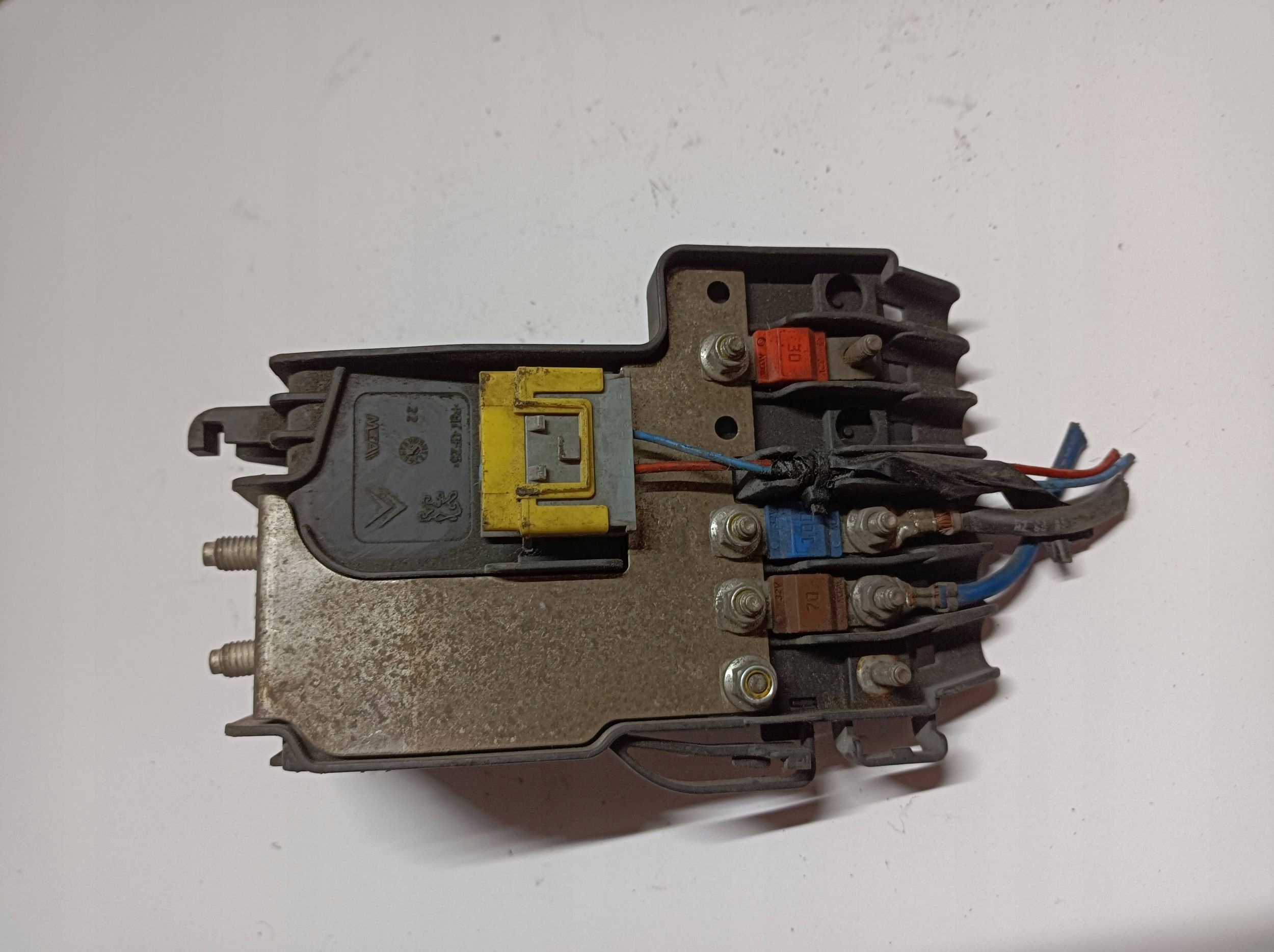Câblage przewodow "Positif" Borne Citroen Berlingo 9812078380