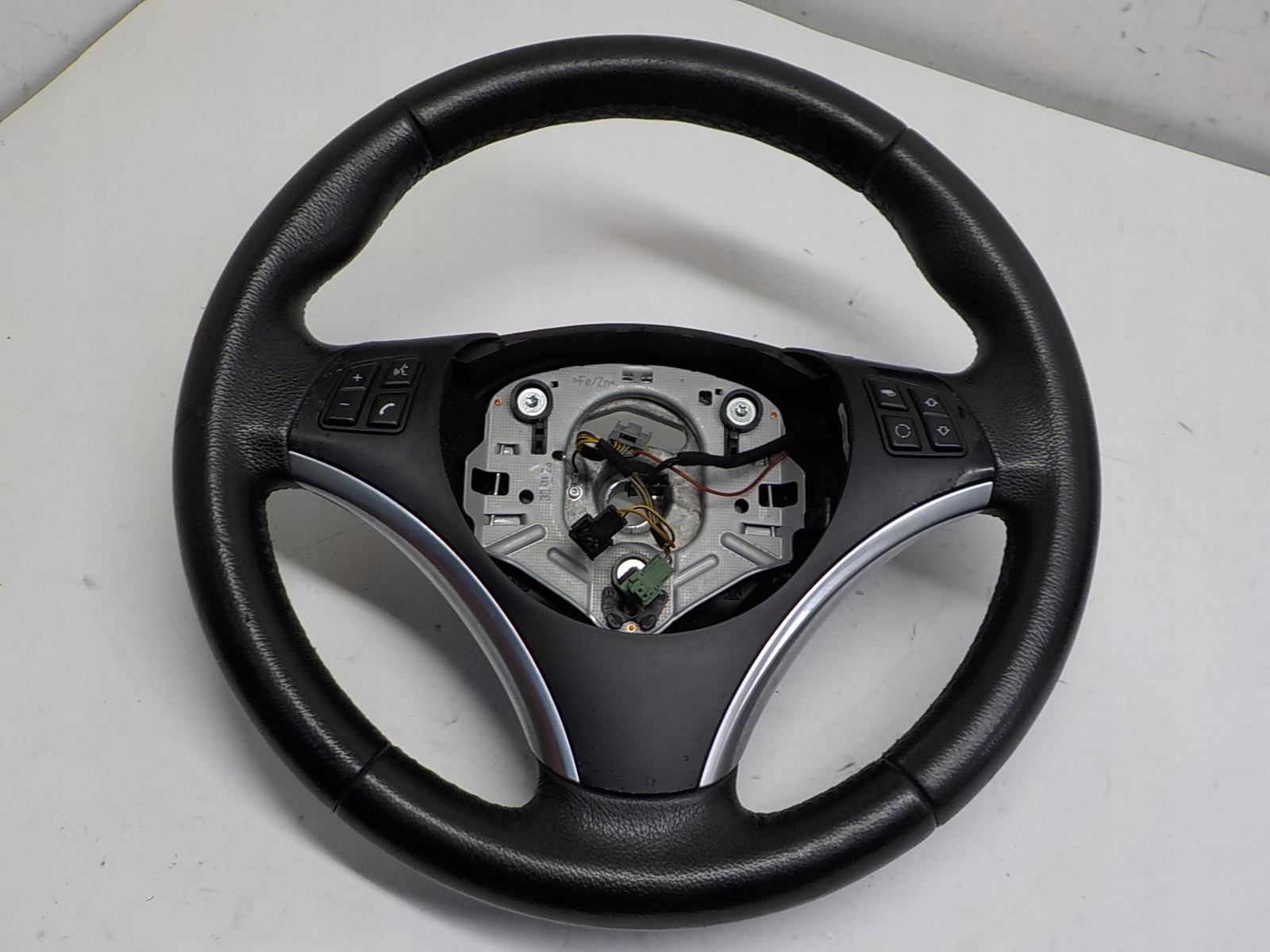 BMW 1 E87 E82 E81 3 E90 E91 E92 E93 X1 E84 КЕРМО SKORA MULTI