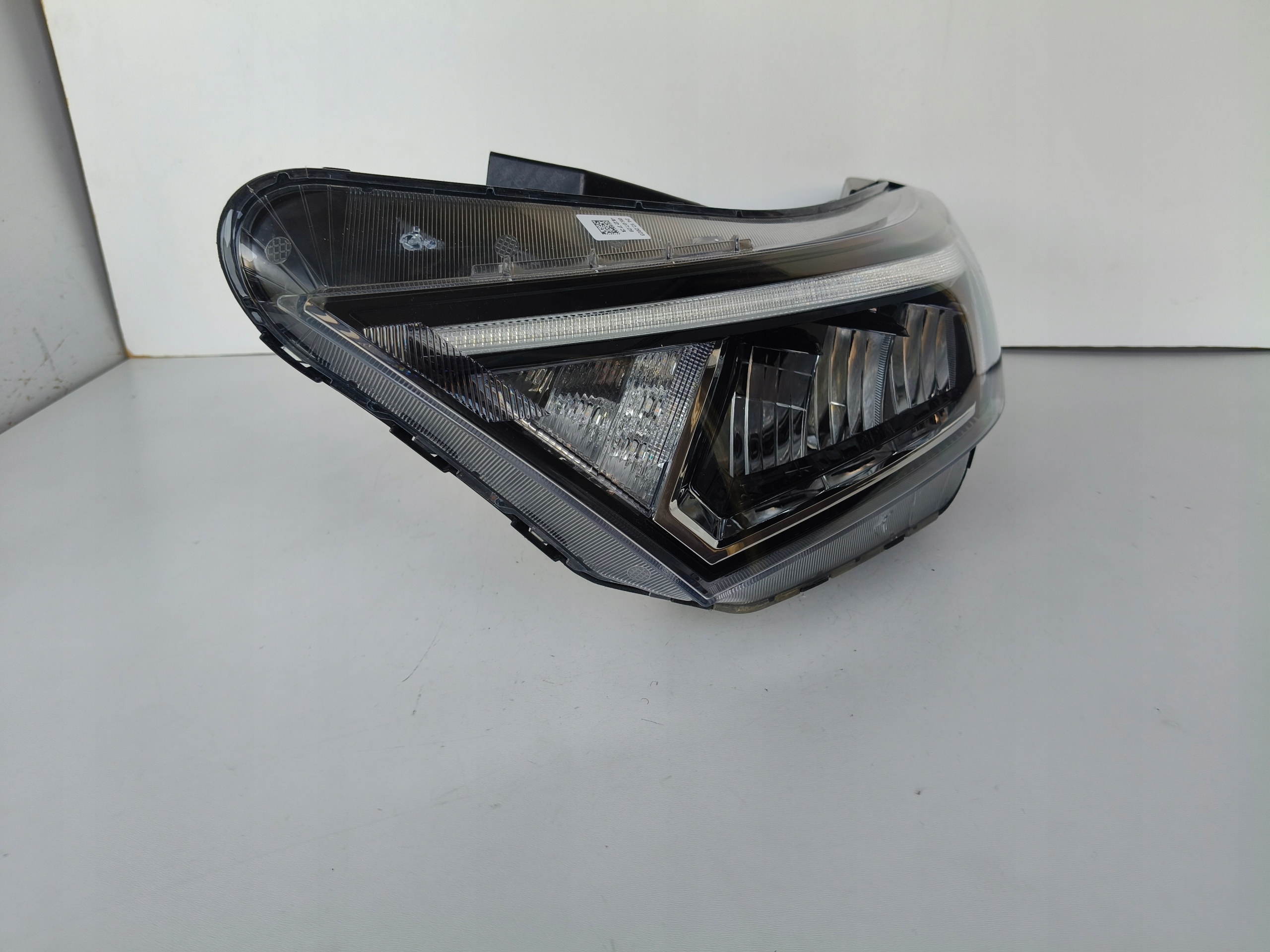 light left REFLEKTOR HYUNDAI I20 III 20- FULL LED