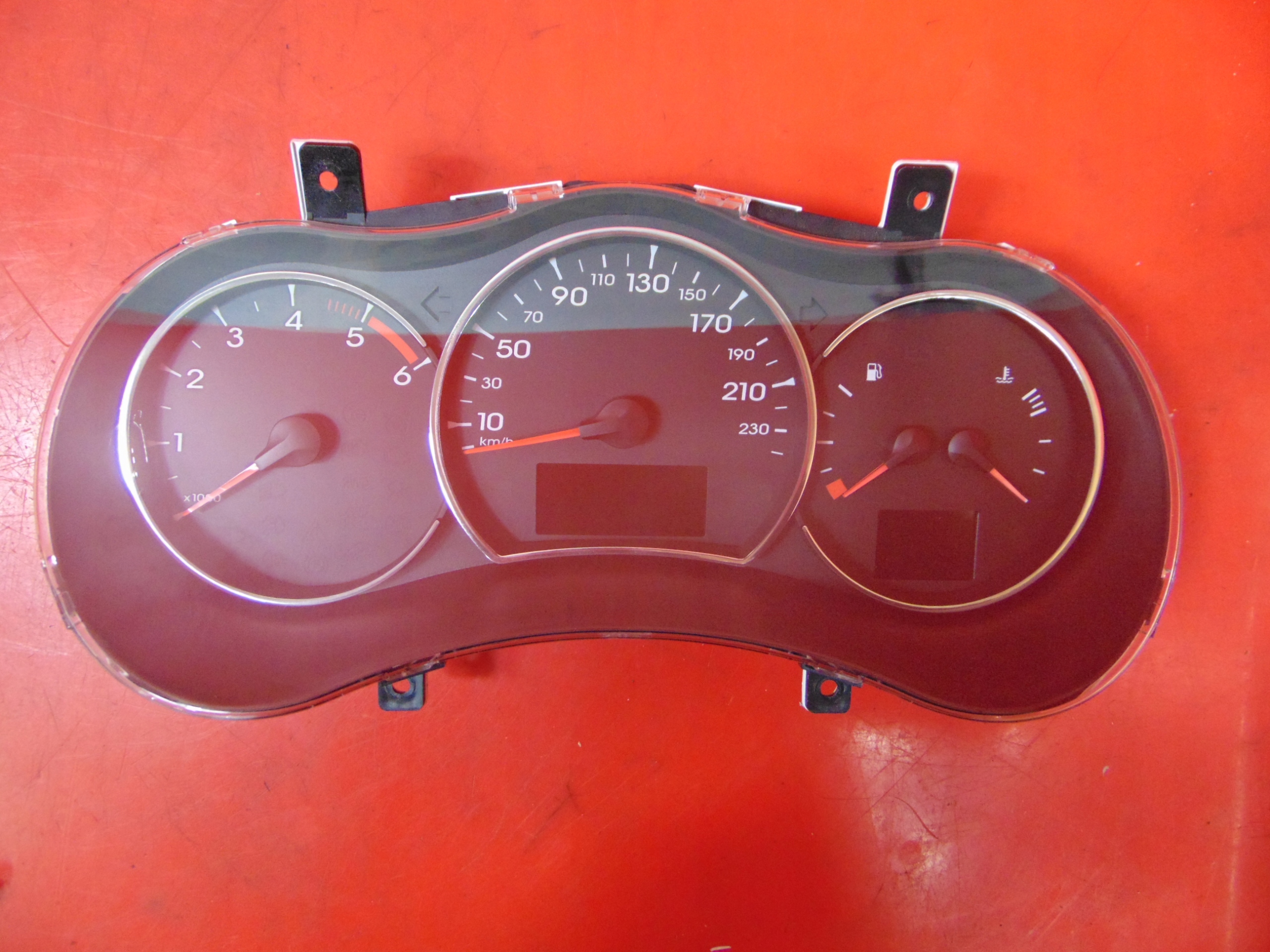 RENAULT KOLEOS 1 and HY 2.0 DCI dials dials EU