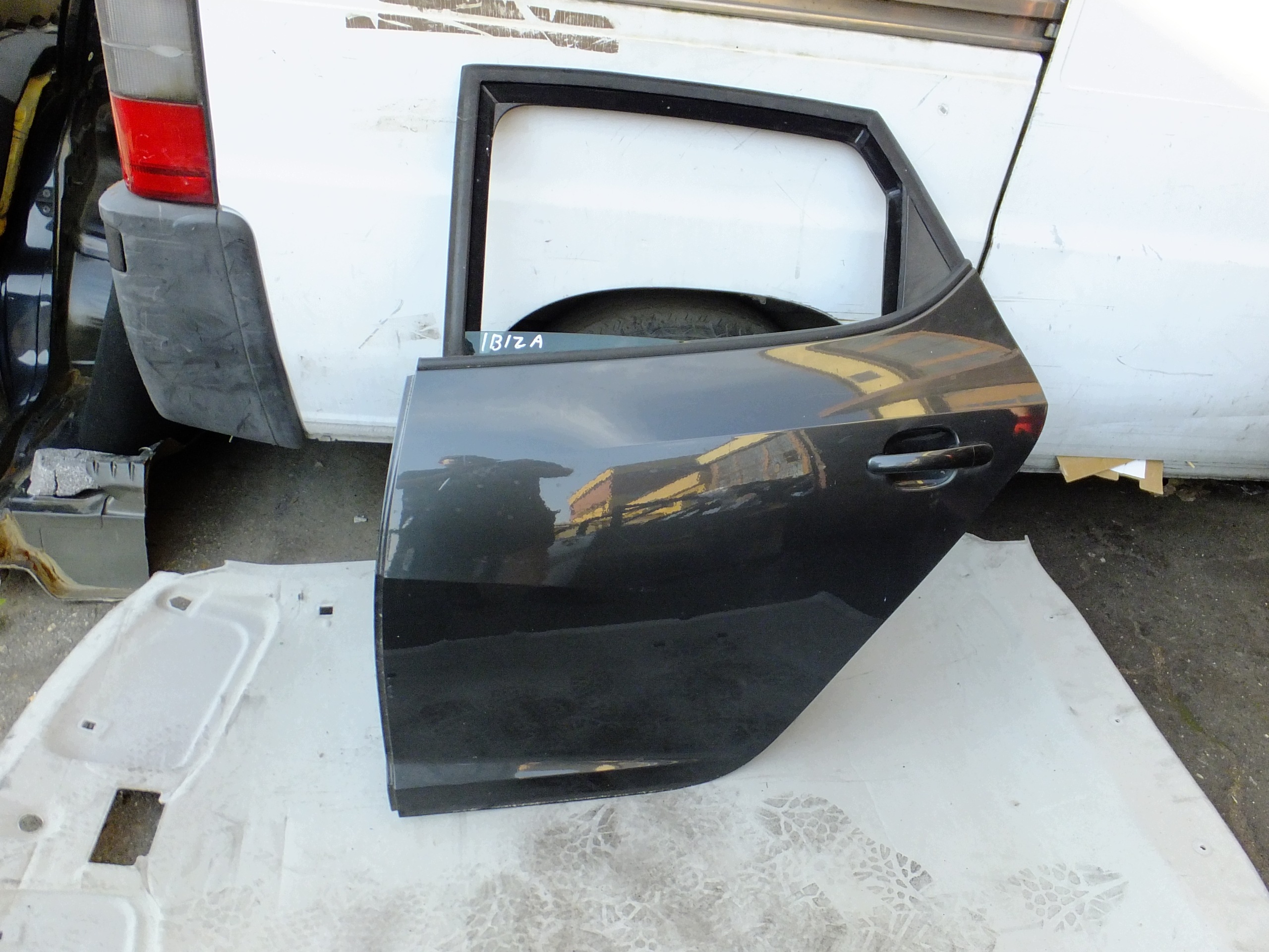 tür links heck seat ibiza IV HB 2010r