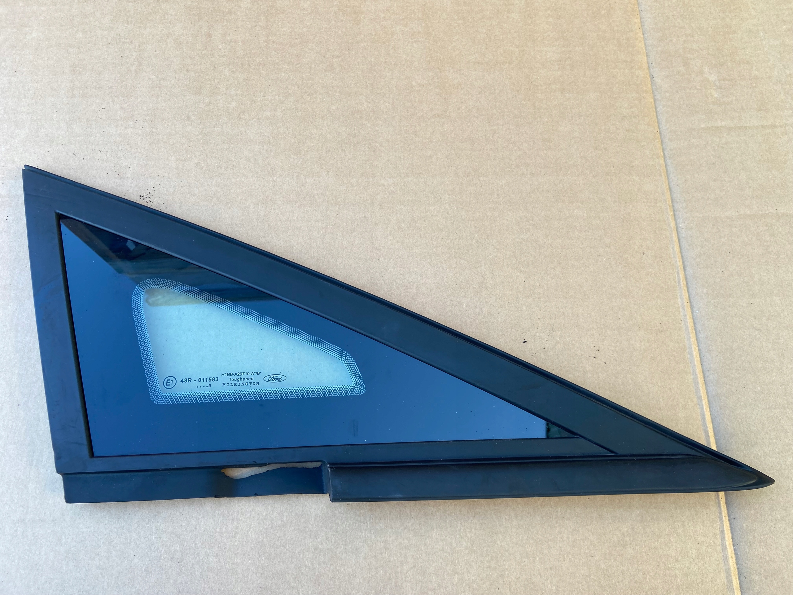 FORD FIESTA MK8 2017-2023 window bodywork right