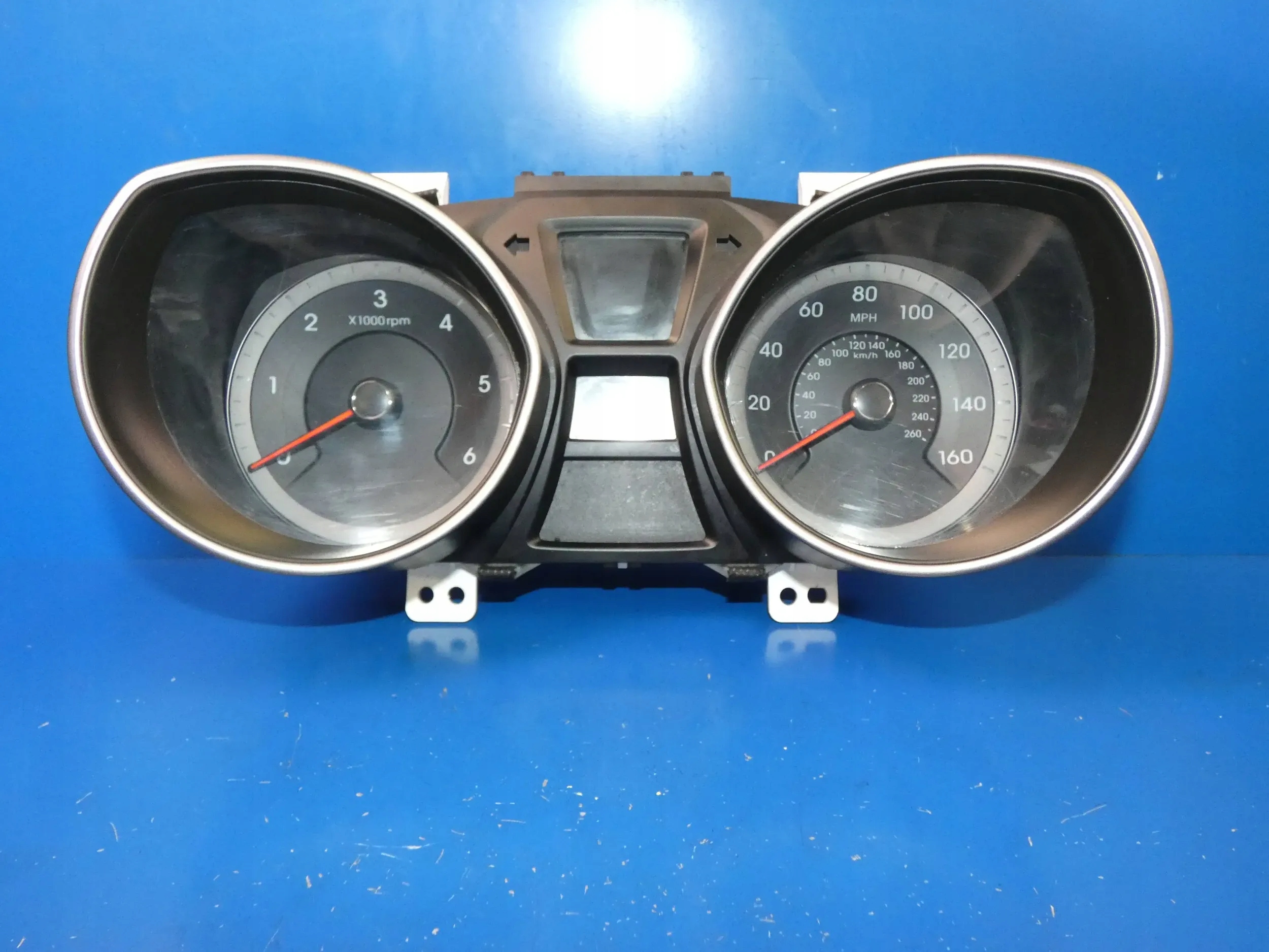 Hyundai i30 II 12- dials dials WERJS ANGIELSKA