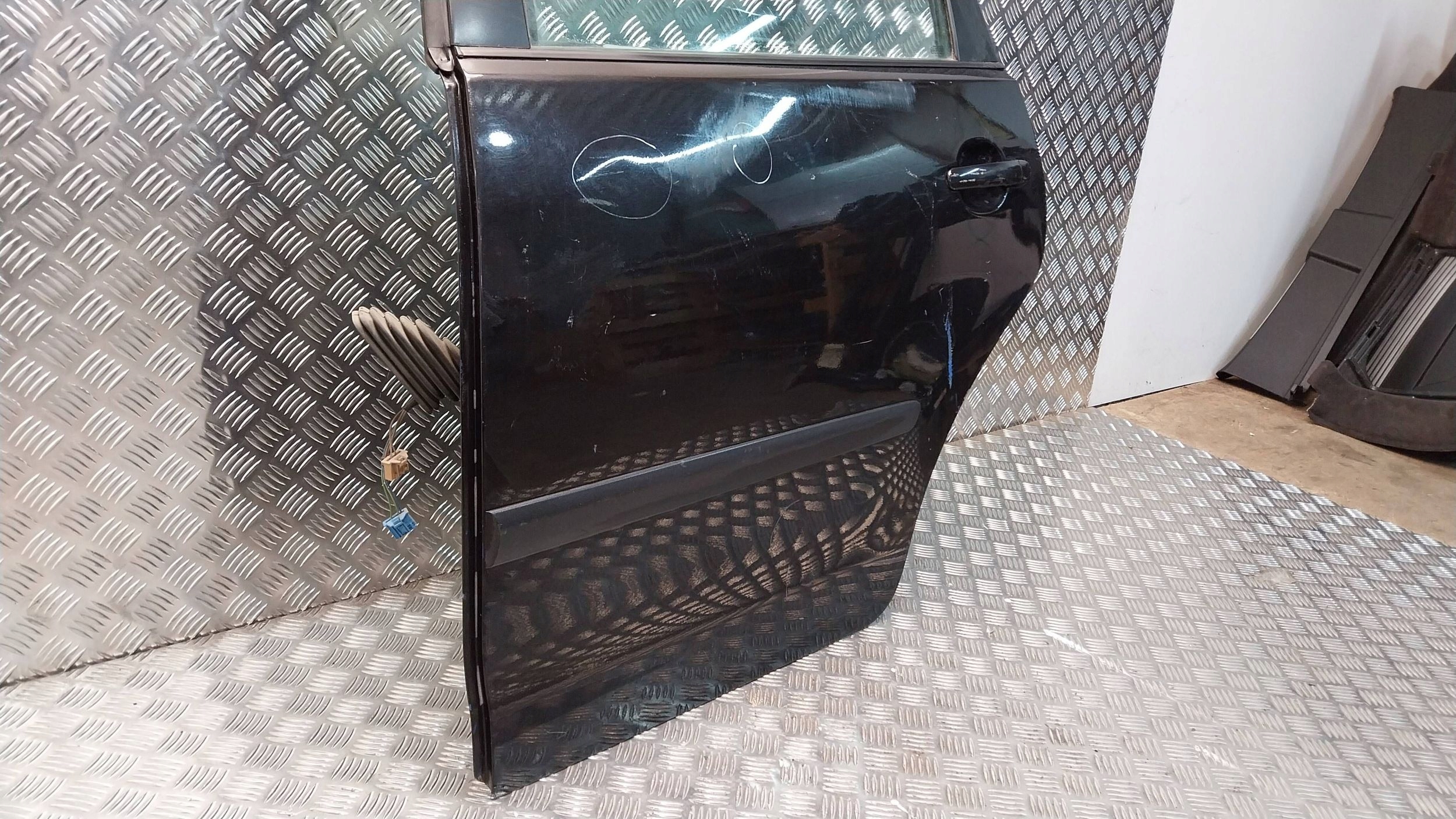 door rear part left VW POLO 6Q 01