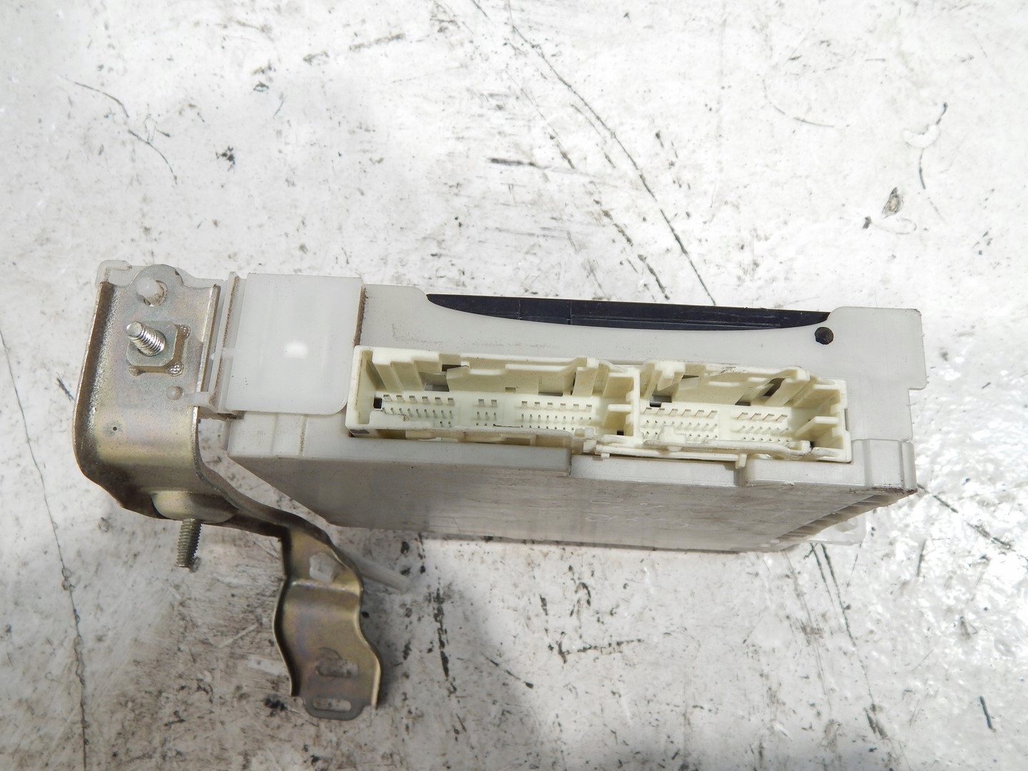 MODUL BSI TOYOTA YARIS 11-19 1.0 B Producent Toyota OE