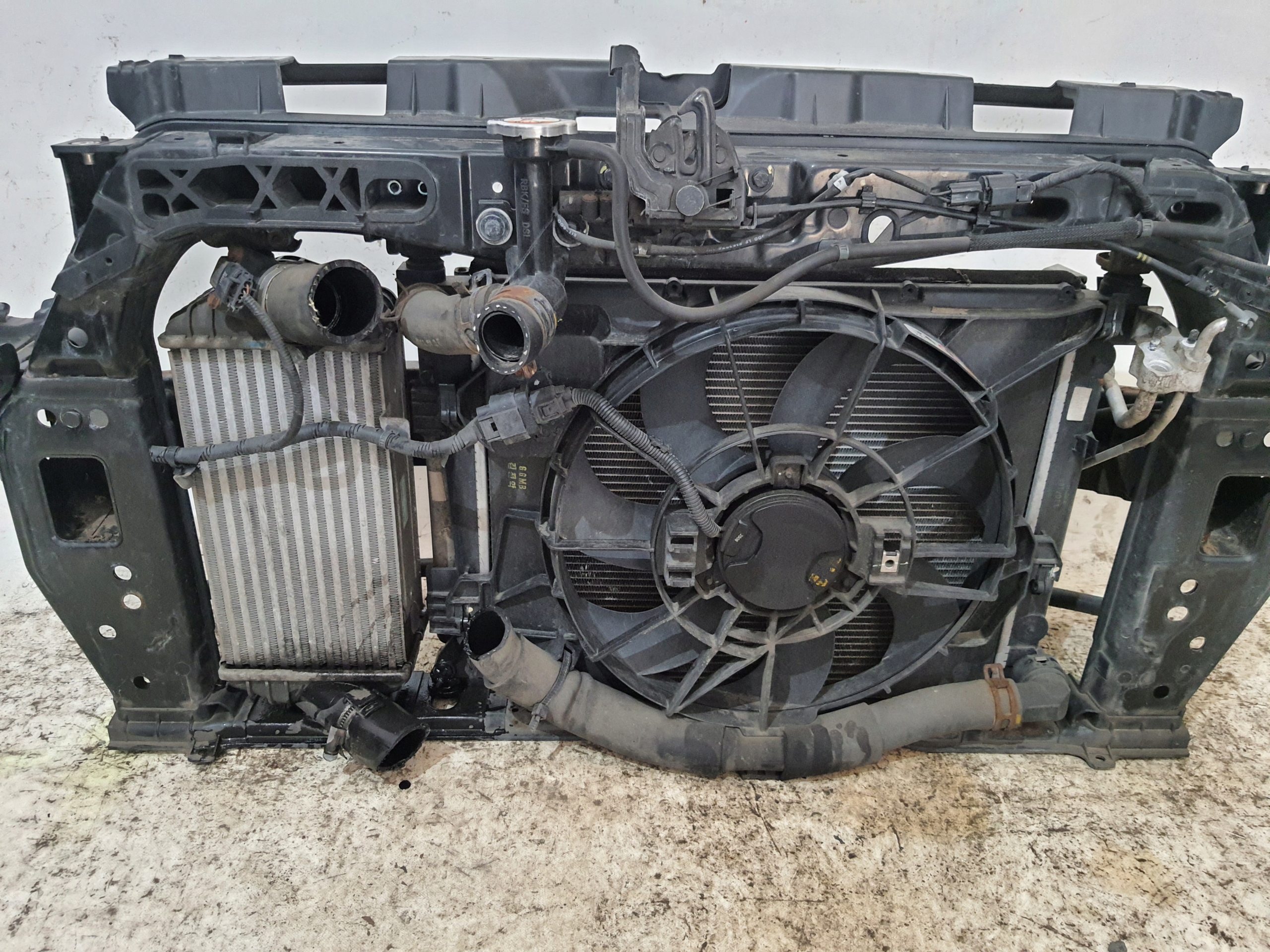 KIA RIO III 11-14 support panel for radiators 1.1 CRDI