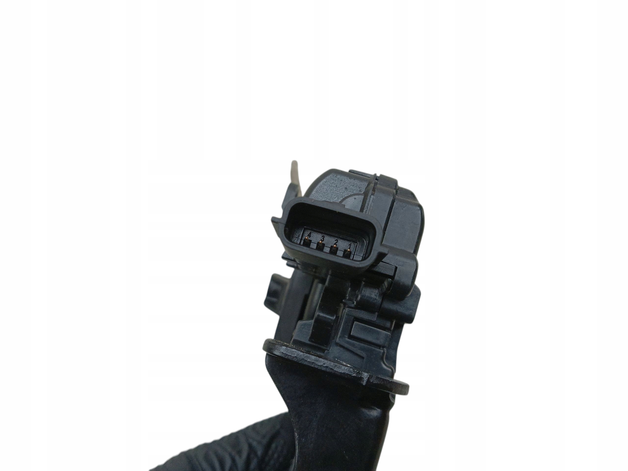 lock bonnet boot rear part DACIA DUSTER and (2010-2018)
