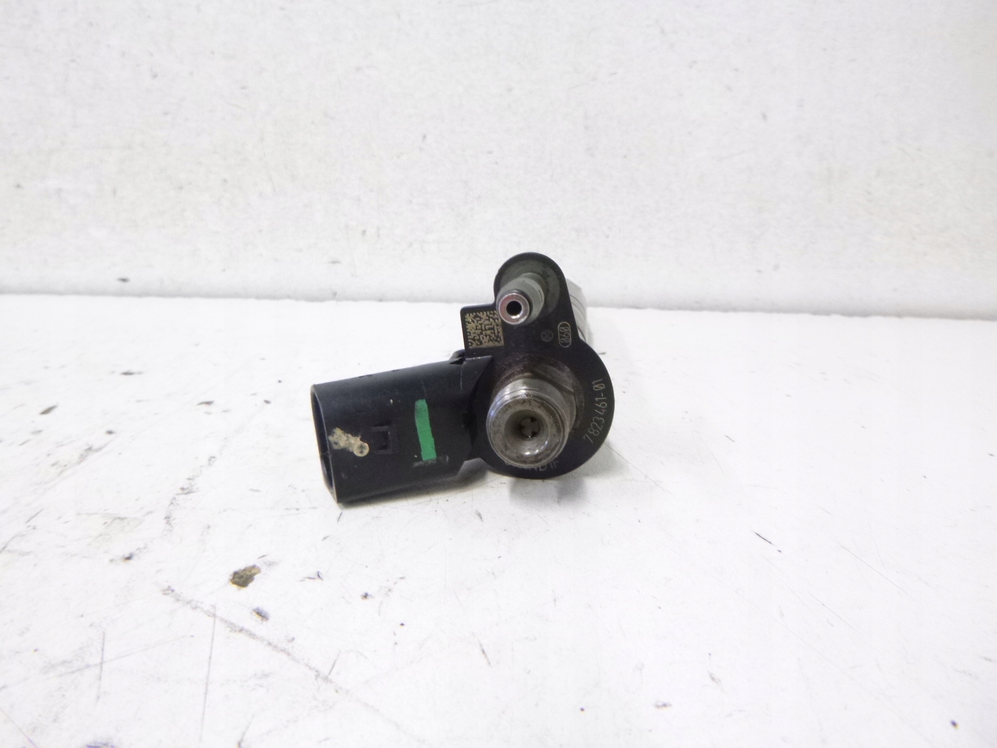 injector nozzles BMW F10 2.0d 2015r. 7823461-01