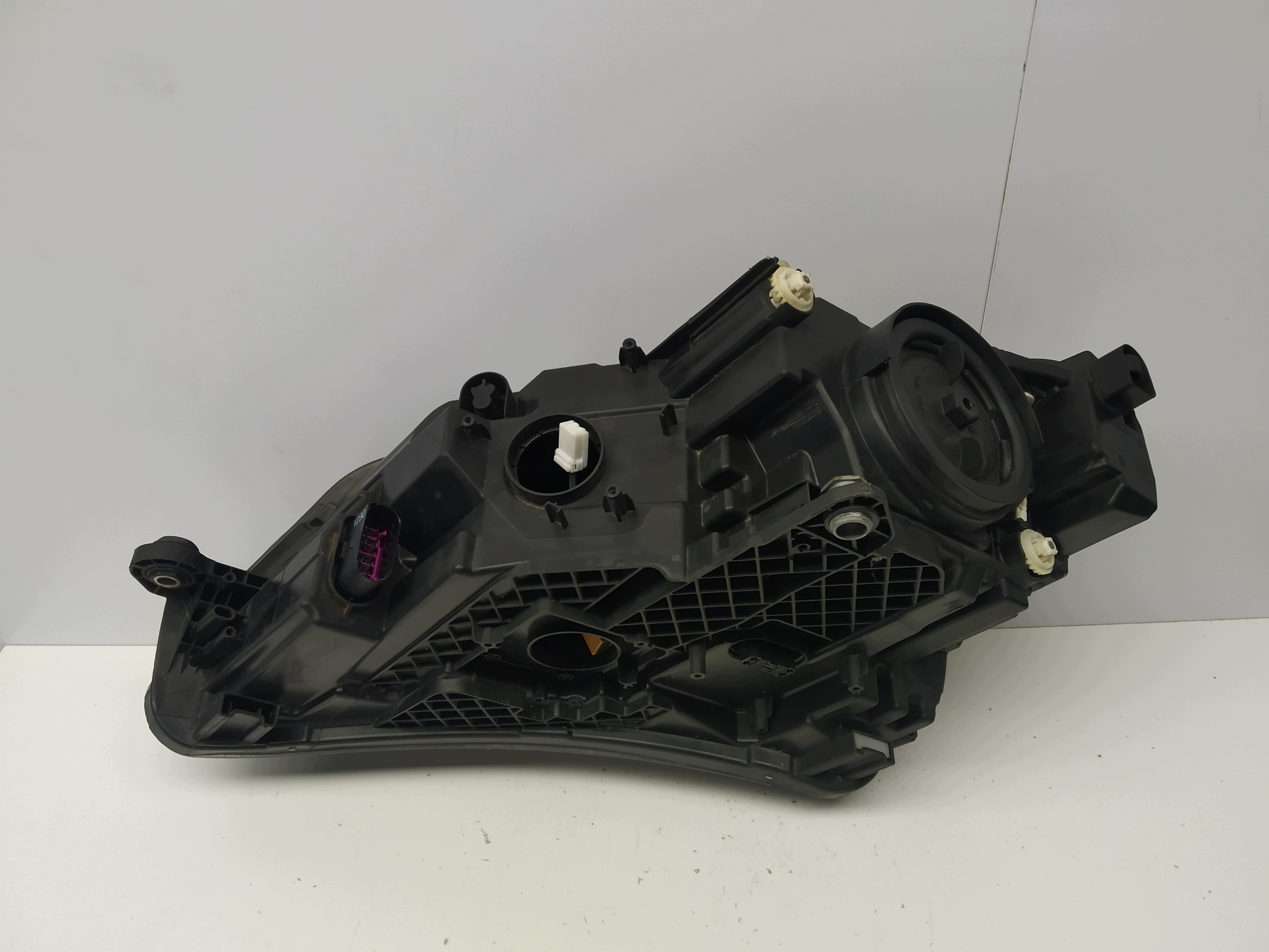 2015r + SuperB III reflektor light front right Xenon positioning LED 3V1941018A