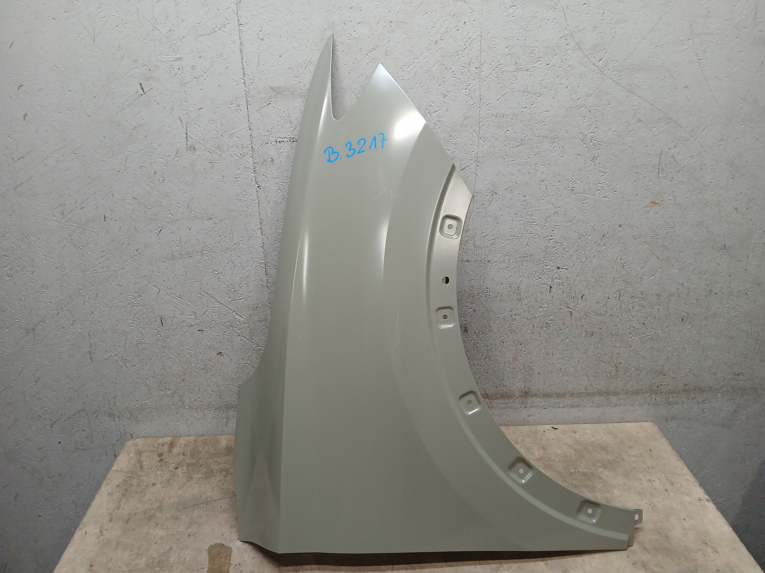 fender front right MG ZS new original